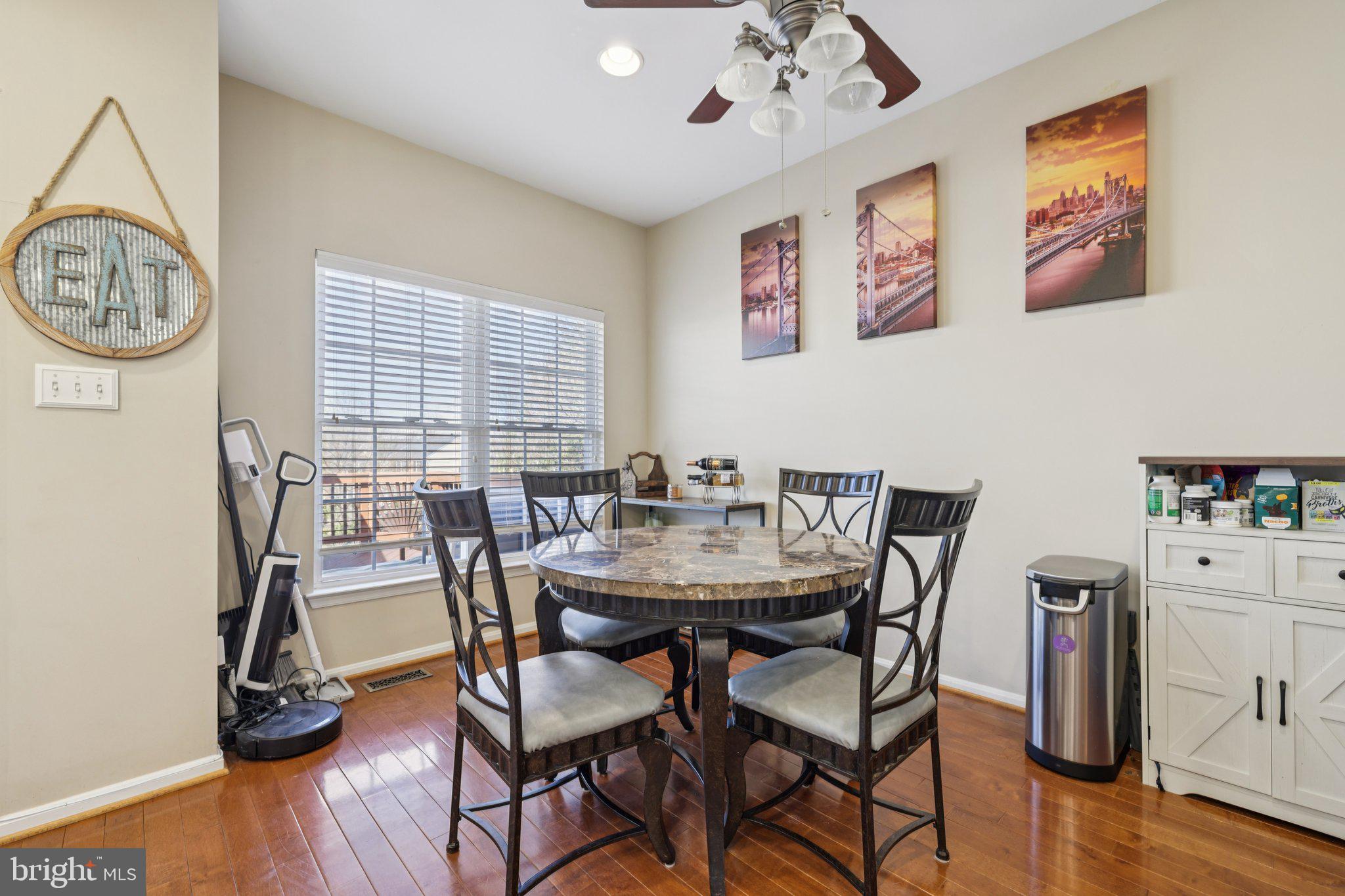 CHAPEL GROVE - Residential