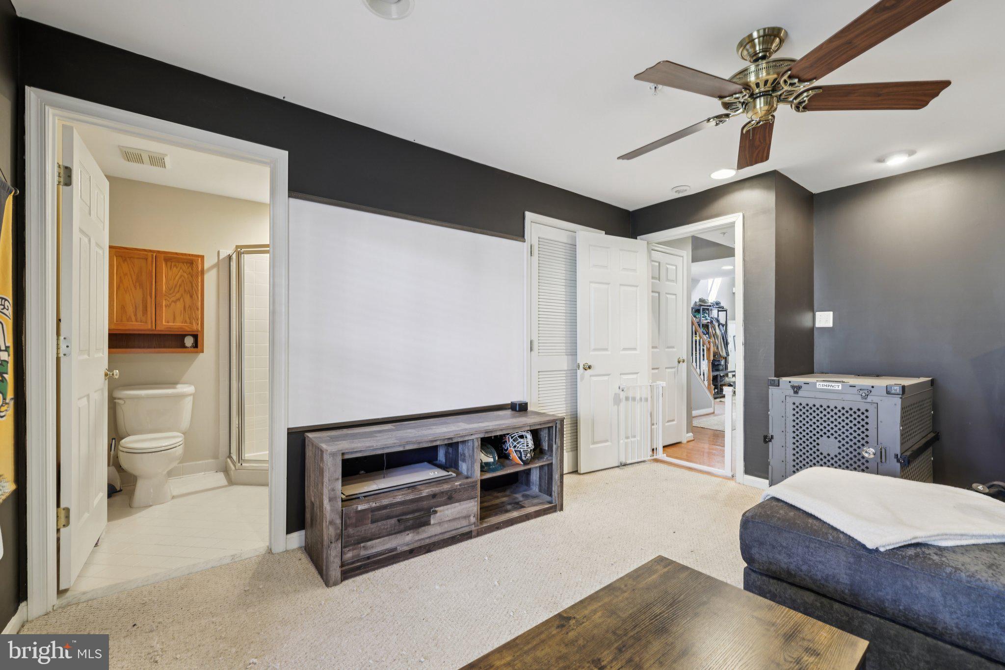 CHAPEL GROVE - Residential