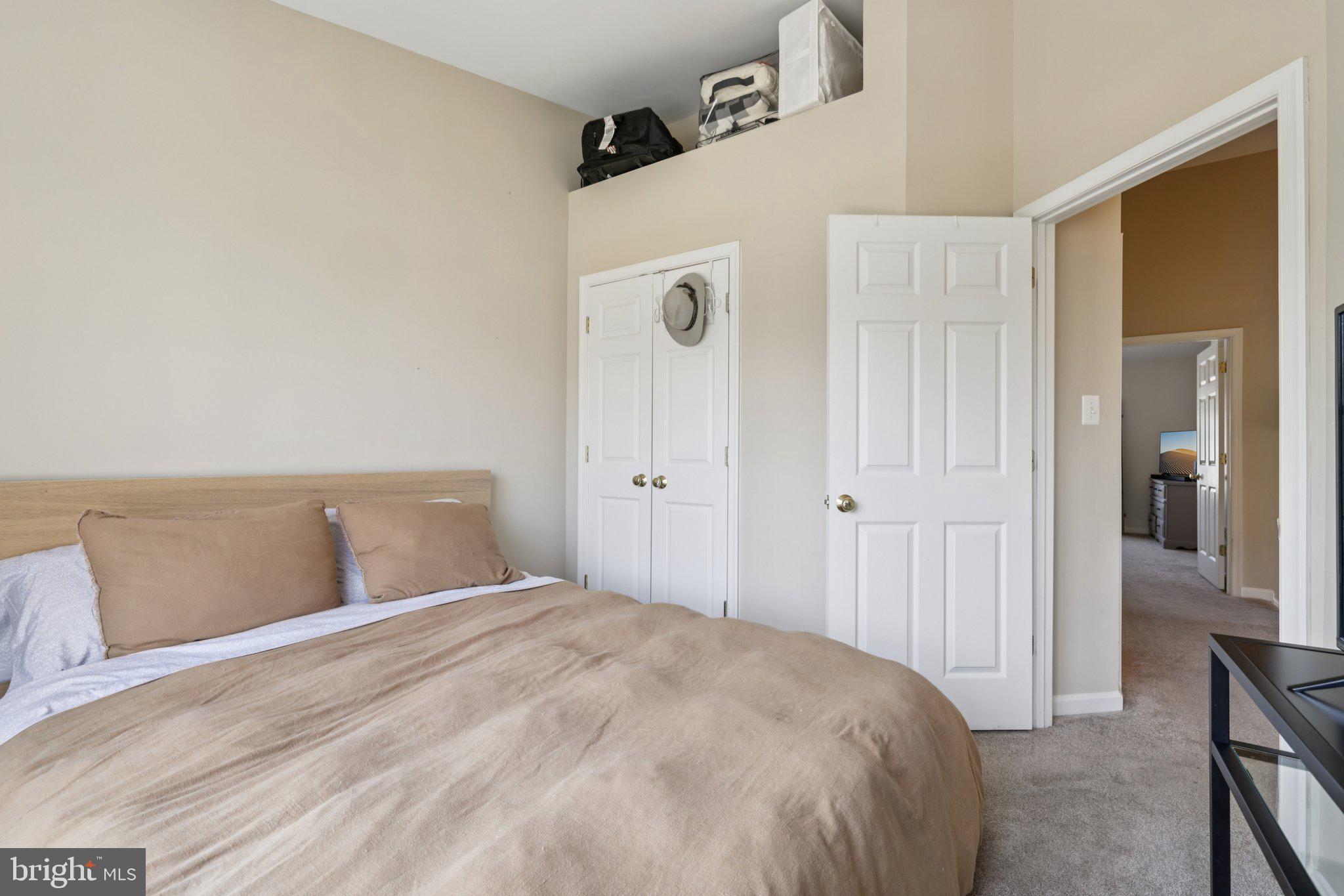 CHAPEL GROVE - Residential