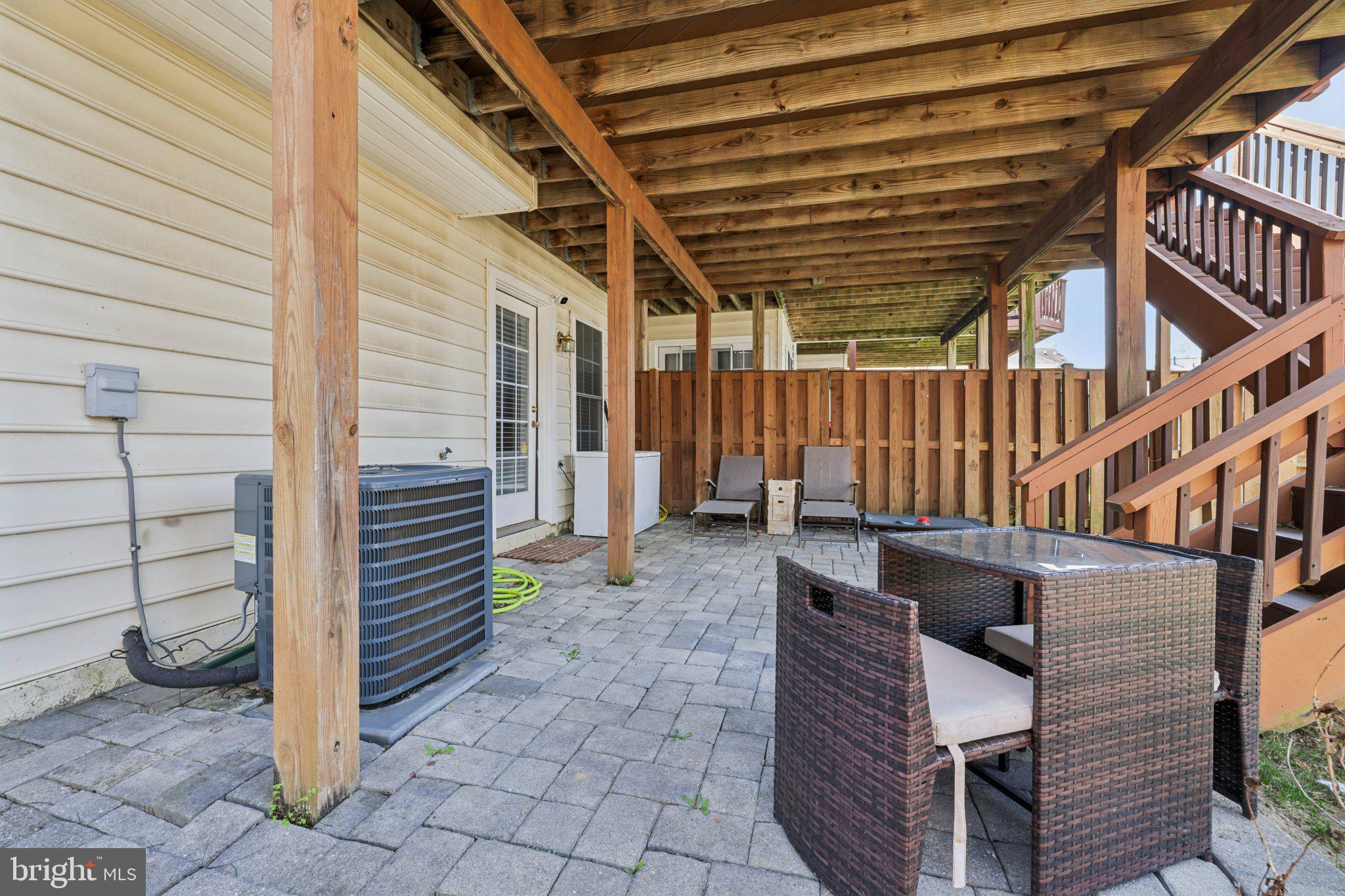 CHAPEL GROVE - Residential