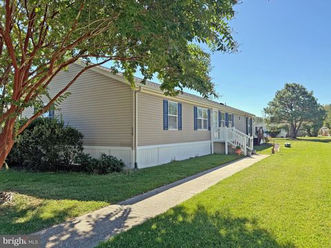 Mobile Home For Sale - 35960 Jake Drive #26<br/> REHOBOTH BEACH, DE 19971