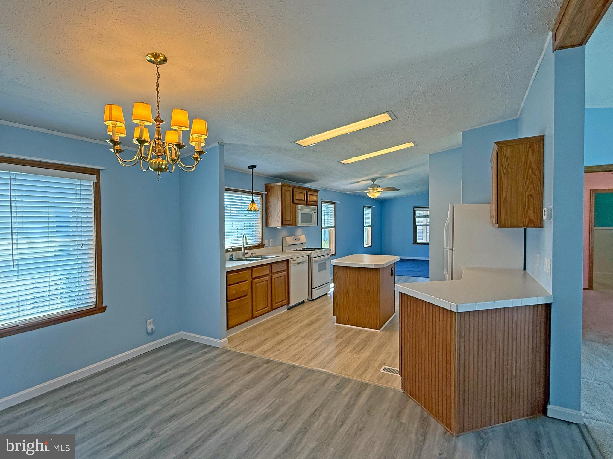 REHOBOTH BAY MHP - Residential