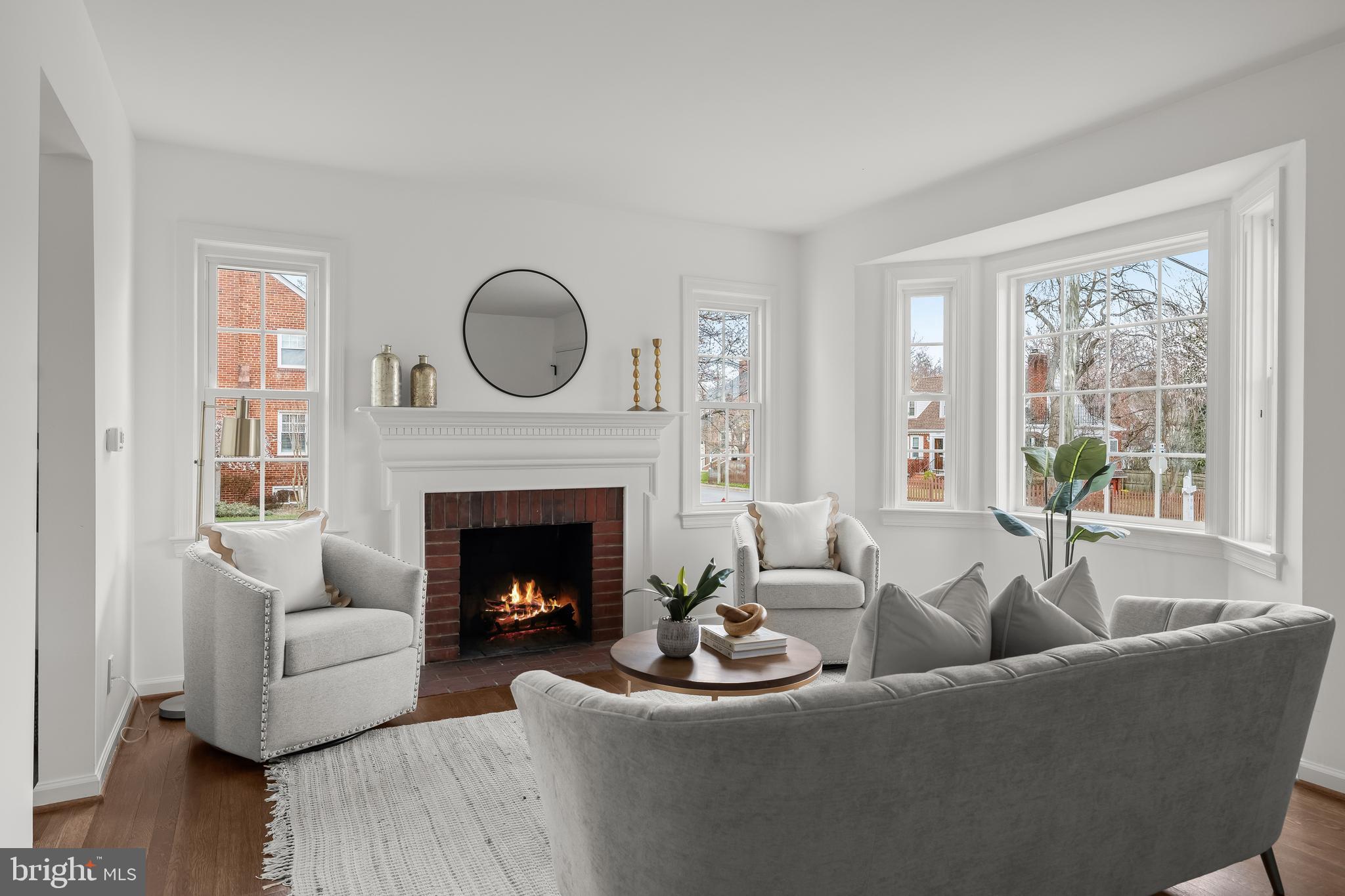 HILLWOOD - Residential