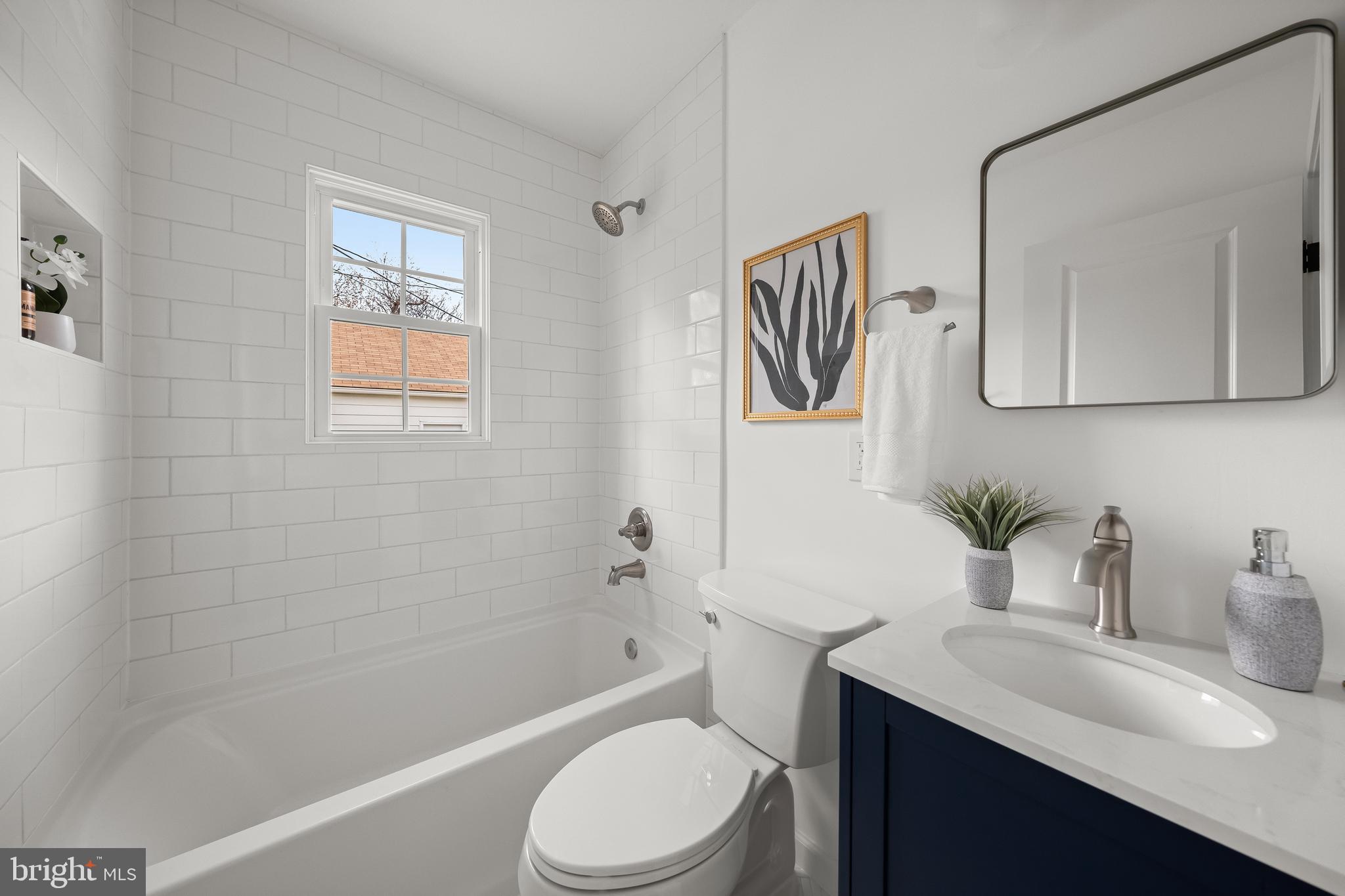 HILLWOOD - Residential