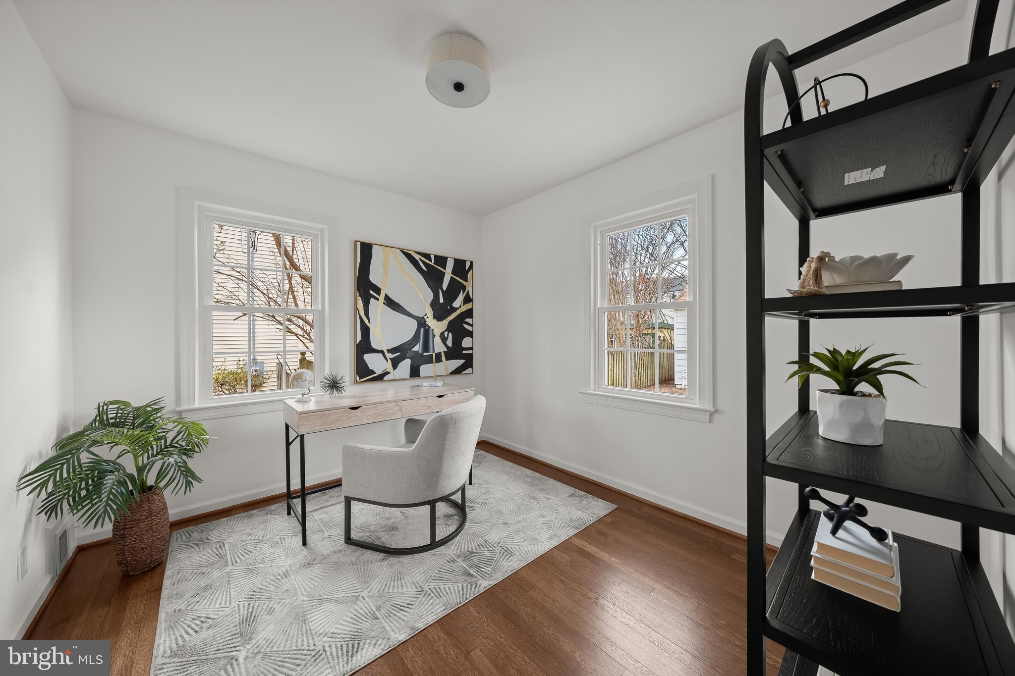 HILLWOOD - Residential