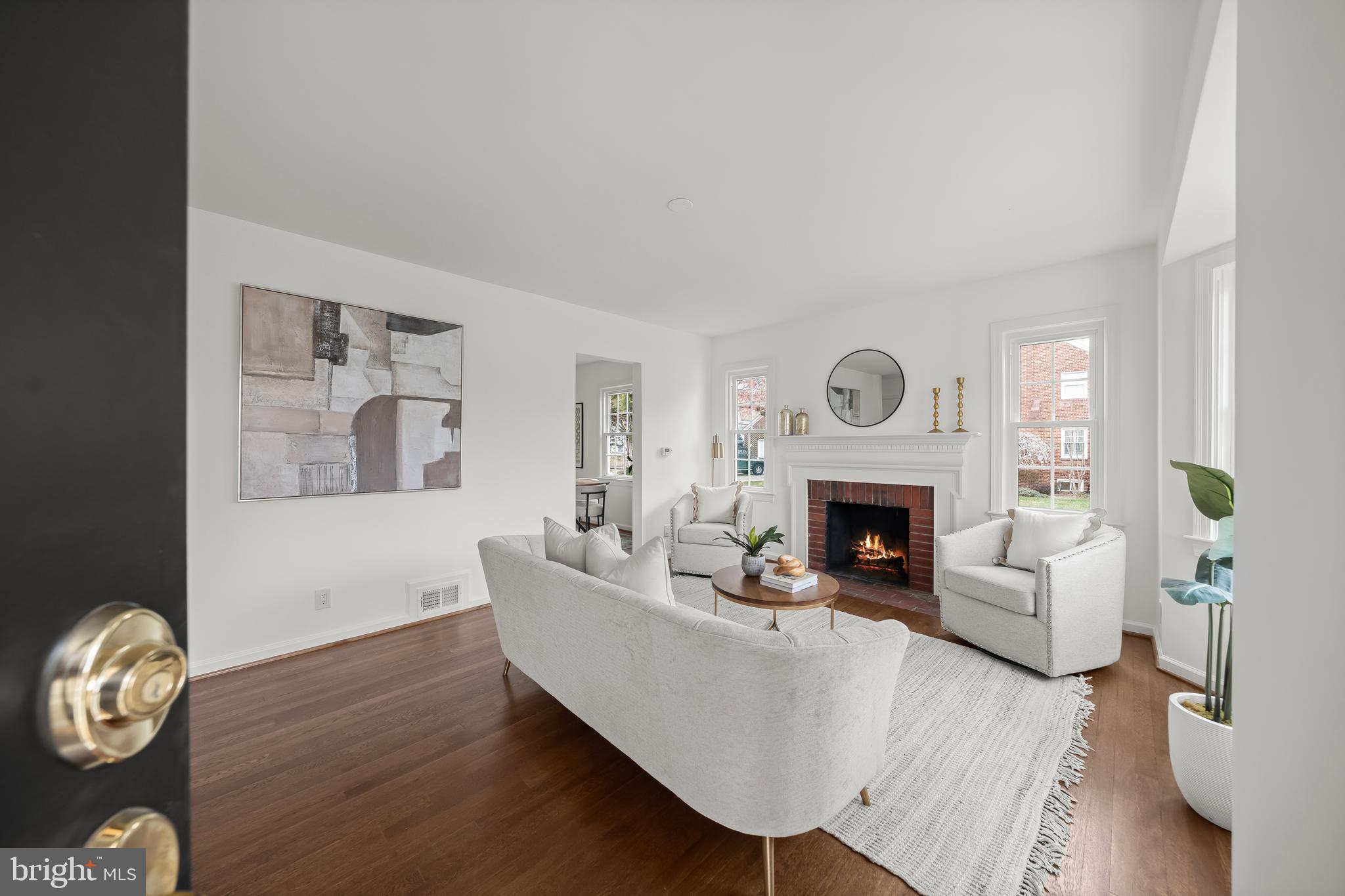 HILLWOOD - Residential