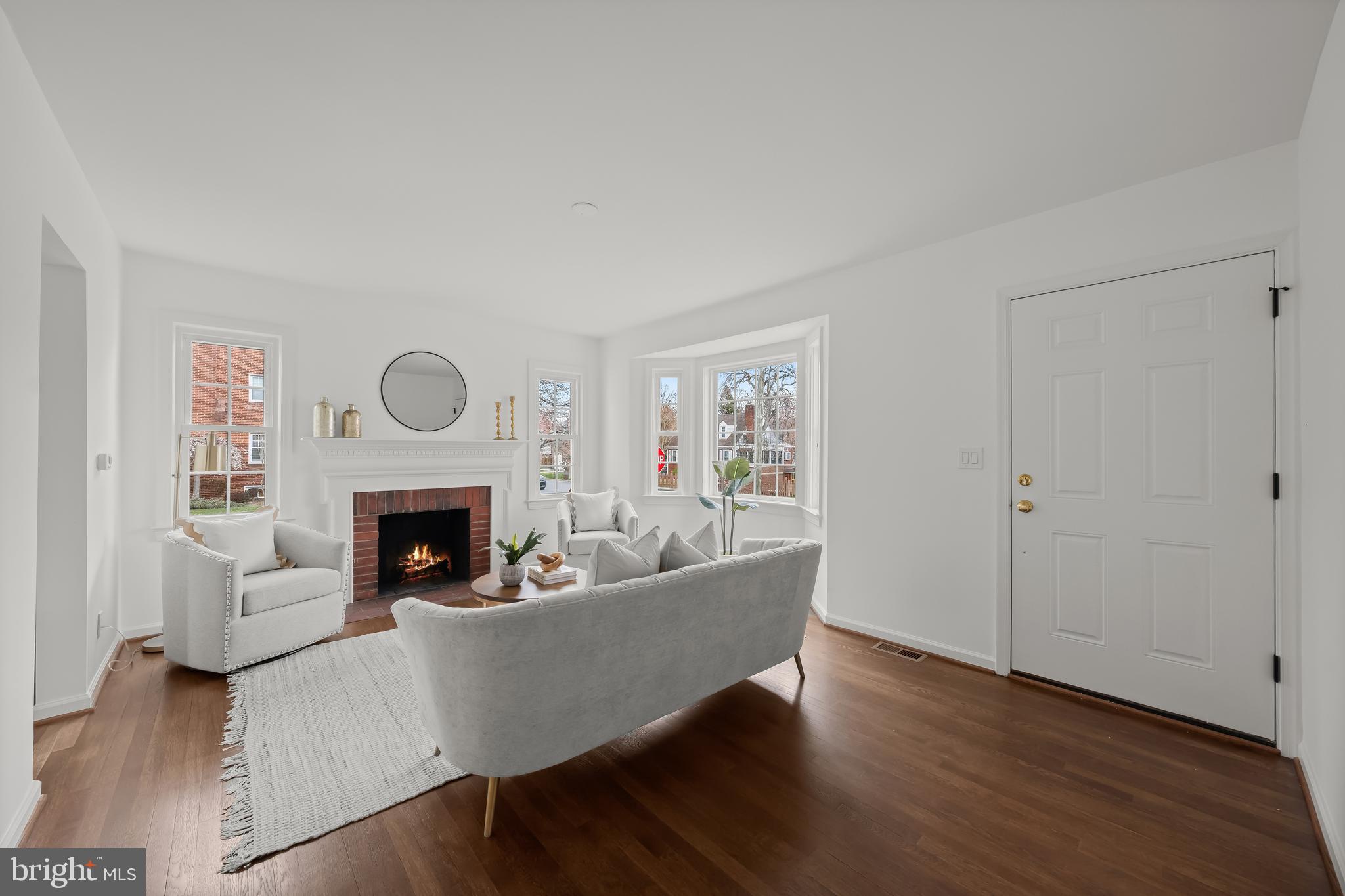 HILLWOOD - Residential