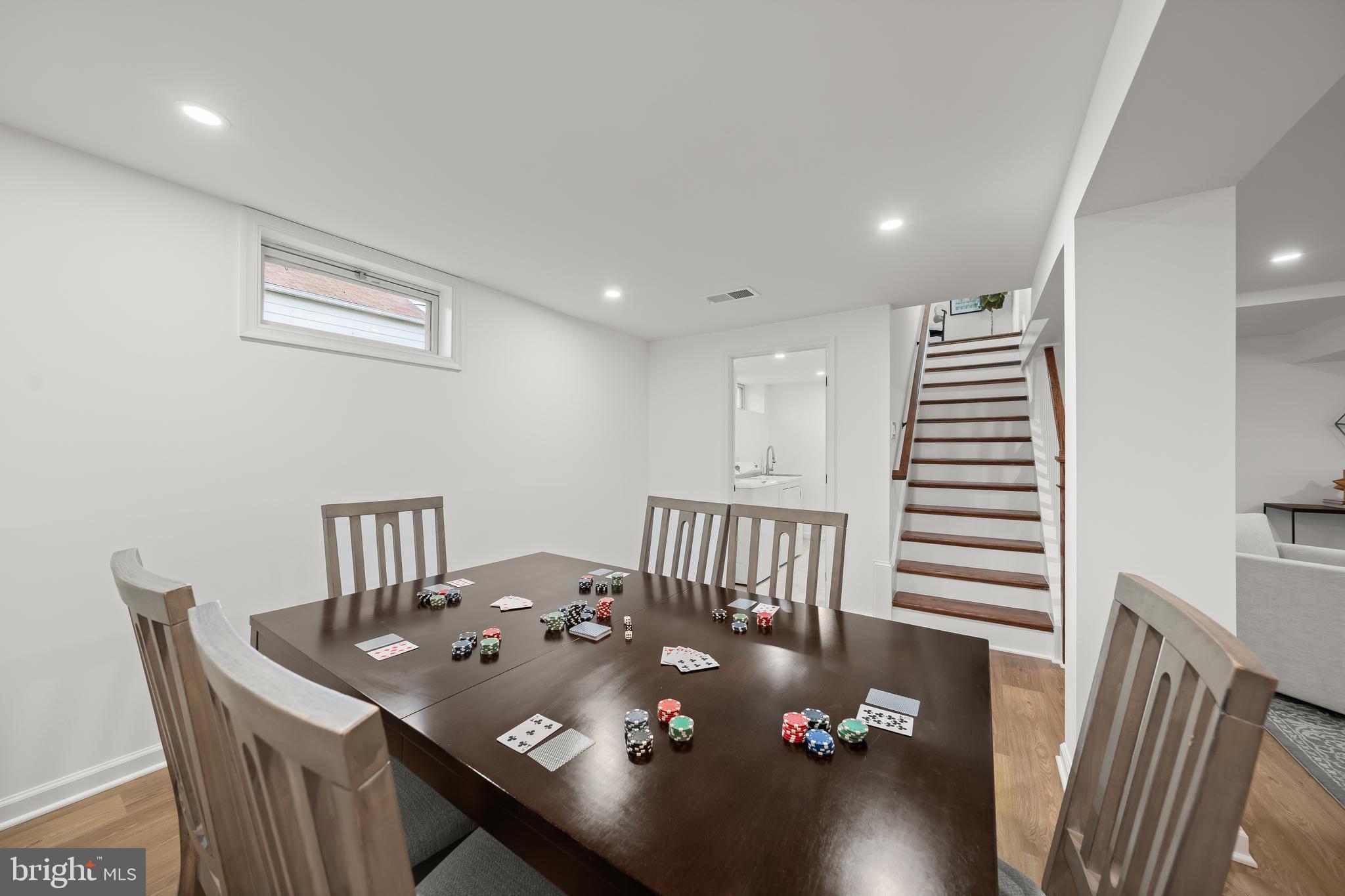 HILLWOOD - Residential