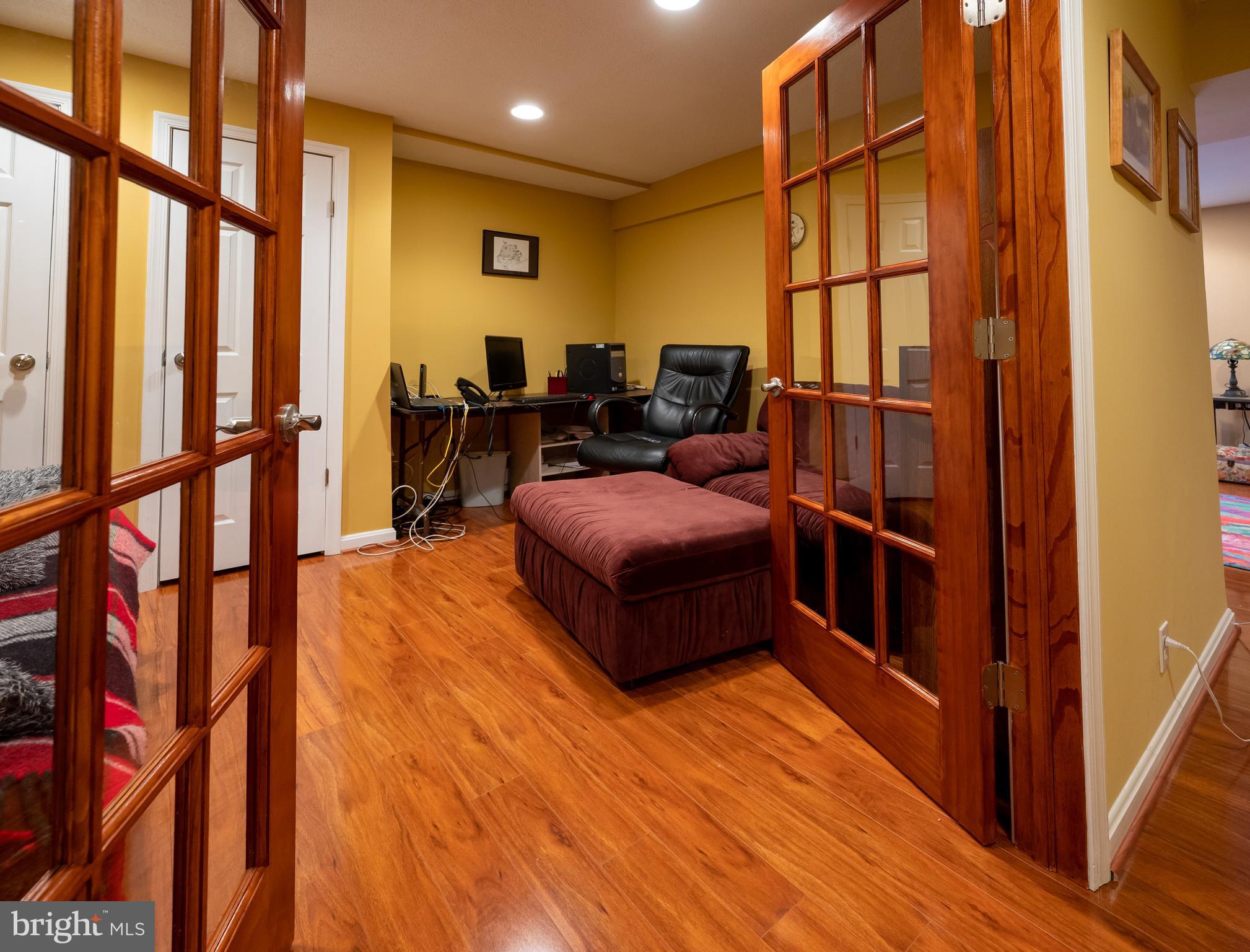 WORTHINGTON GLEN - Residential