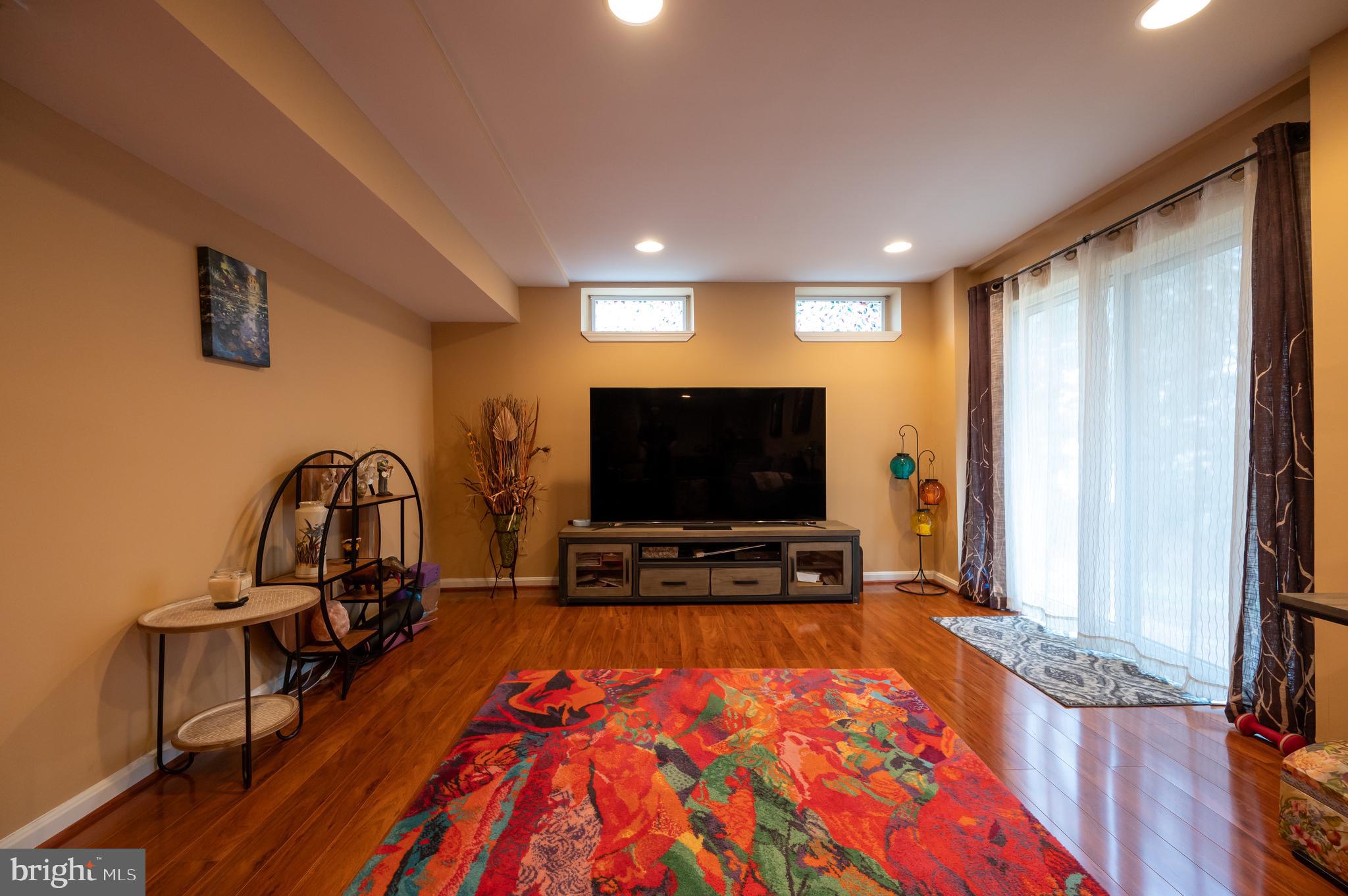 WORTHINGTON GLEN - Residential