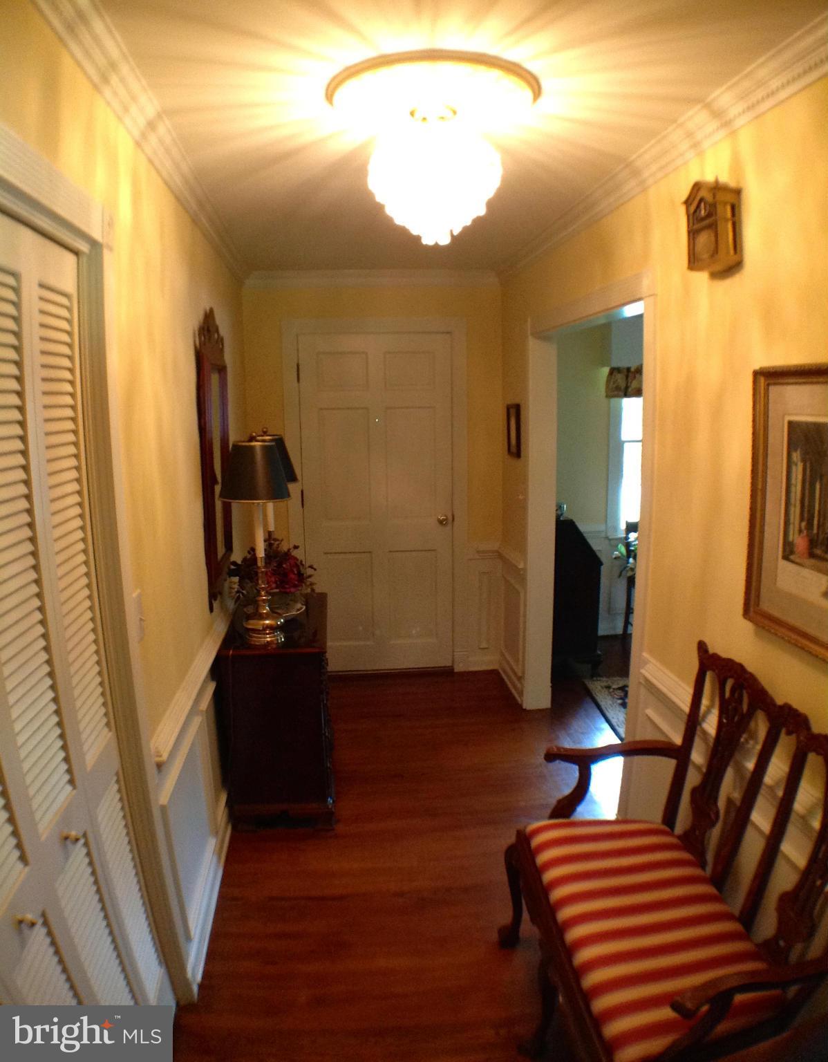 TWIN LAKES - Residential