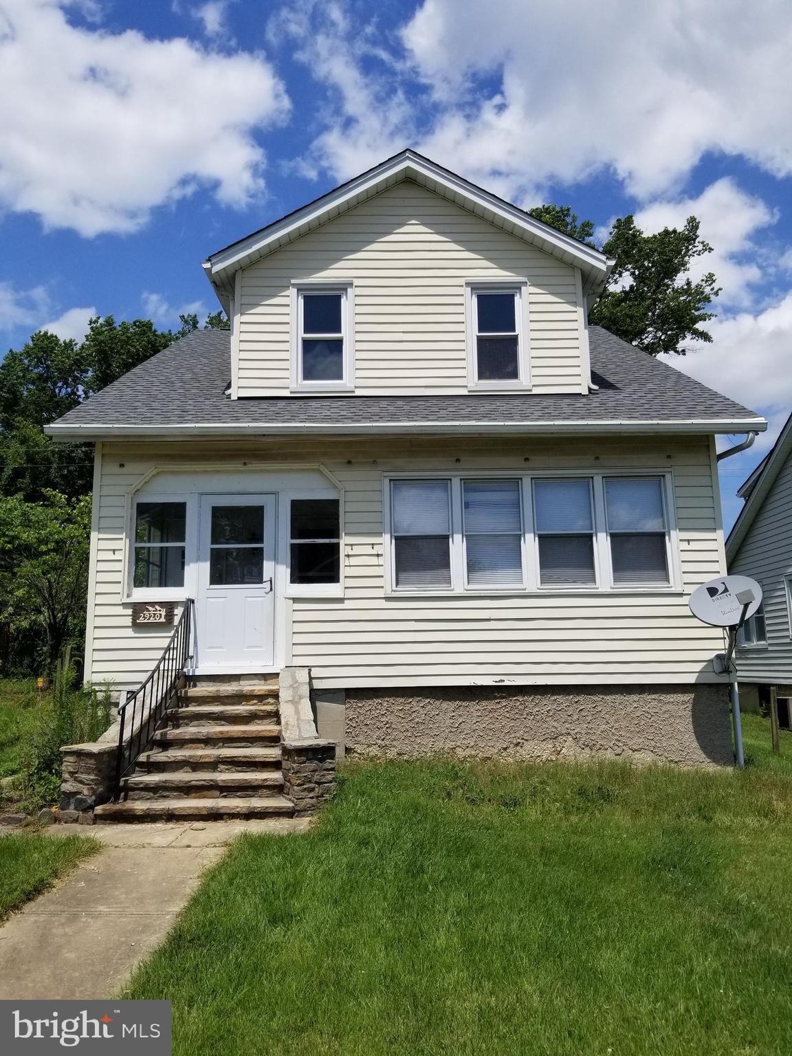 PROPERTY IS UNDER CONTRACT BUT SELLER IS ACCEPTING BACK UP OFFERS. TWO-UNIT MULTI-FAMILY OPPORTUNITY! SOLD AS-IS. BEDROOM, LIVING ROOM, KITCHEN, BATHROOM. HARDWOOD FLOORING, REAR YARD, LOWER LEVEL STORAGE. PERFECT FOR INVESTOR OR HANDYPERSON SPECIAL. CLOSE TO I-695 & I-95, RESTAURANTS, SHOPS, & MASS TRANSIT.PLEASE BE RESPECTFUL OF COVID-19 GUIDELINES: *To prevent the spread of COVID-19 please adhere to the following directions for touring our property: Limit three persons (2 clients and 1 agent), practice social distancing, don't go if you feel unwell, don't touch anything, and remove shoes please. DEFINITELY WEAR MASKS & SHOE COVERINGS UPON ENTERING. *