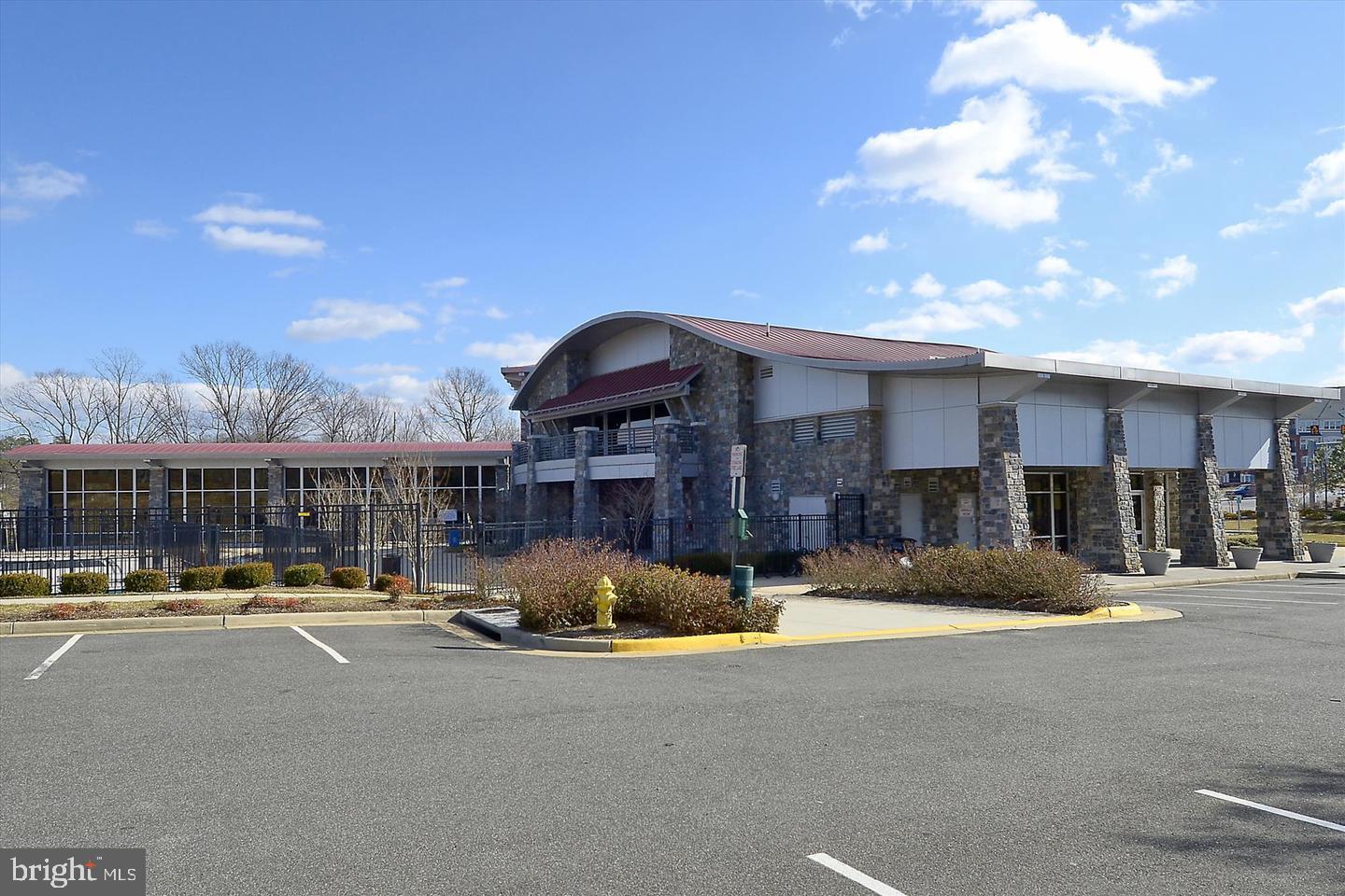 POTOMAC CLUB - Residential