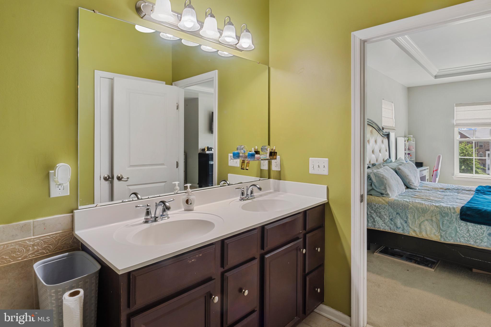 POTOMAC CLUB - Residential