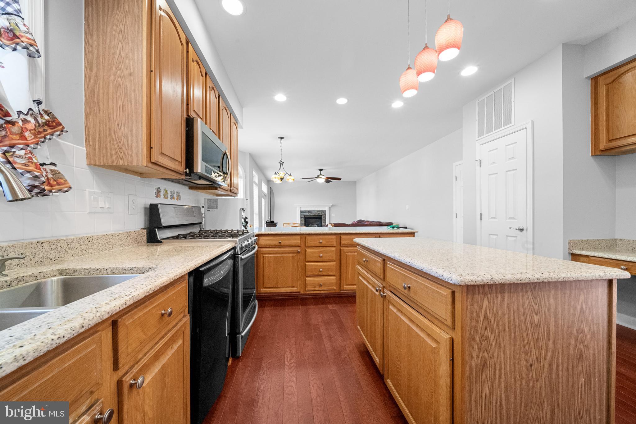 DALE CITY - Residential