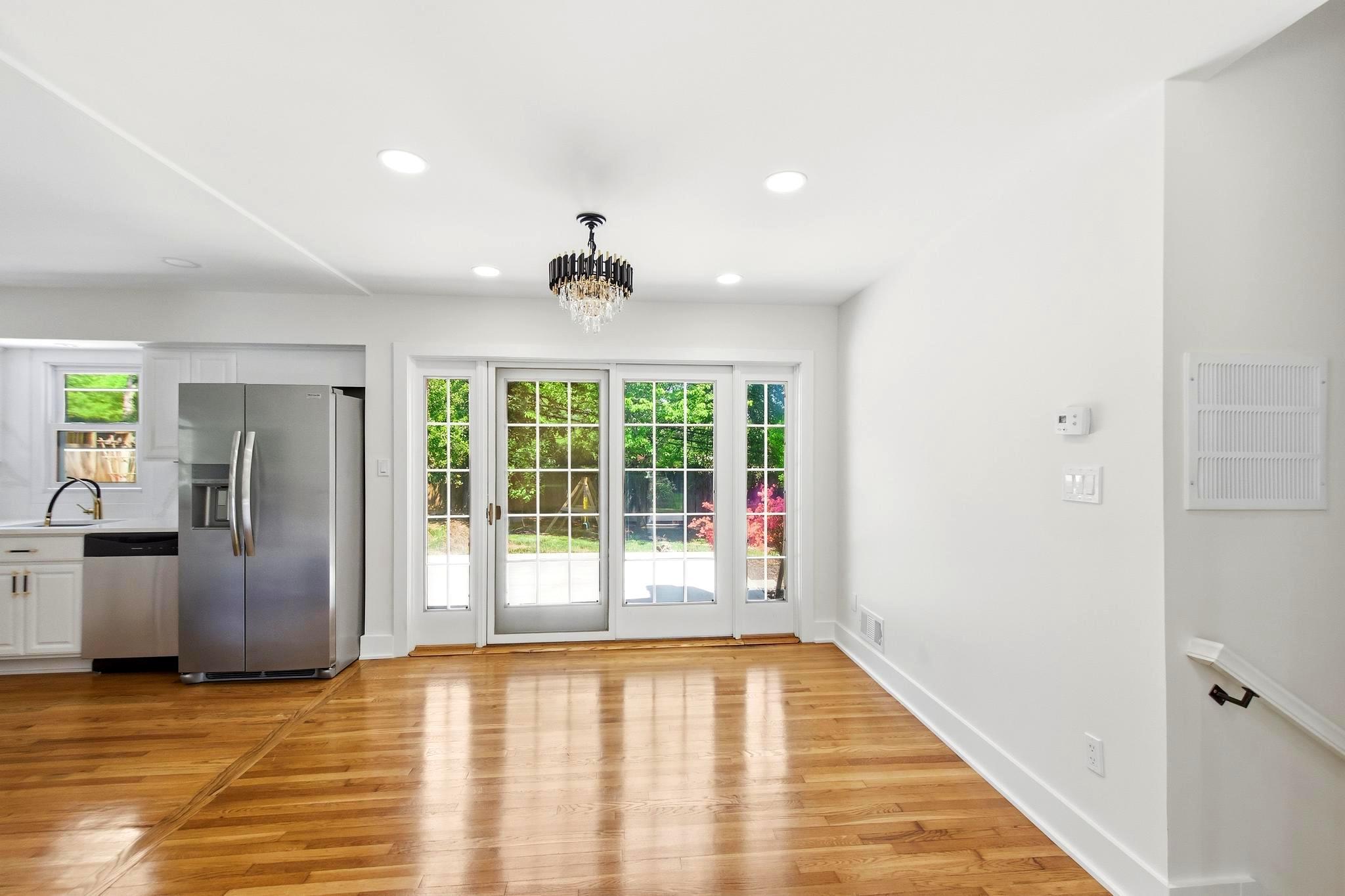 WEST SPRINGFIELD - Residential