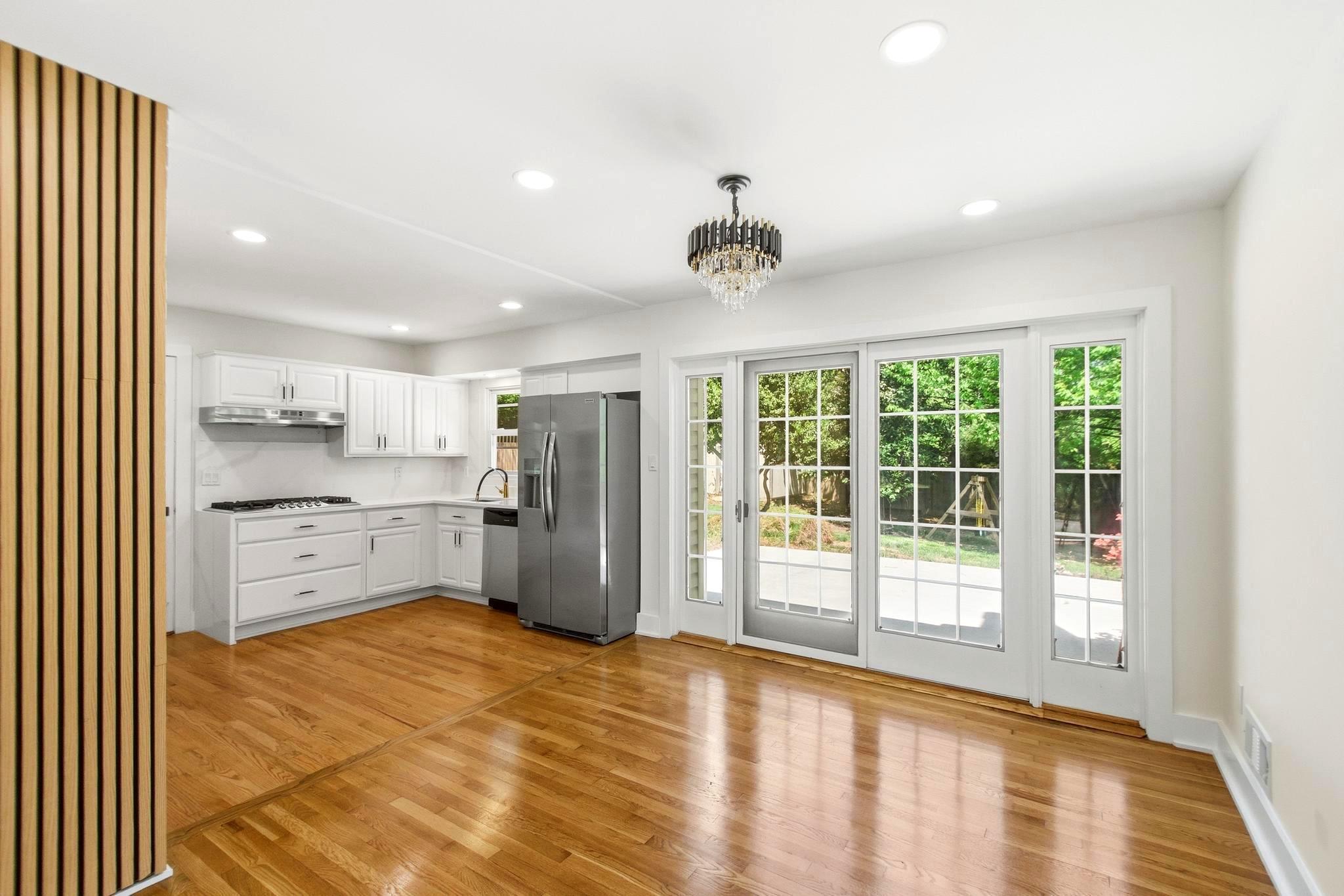 WEST SPRINGFIELD - Residential