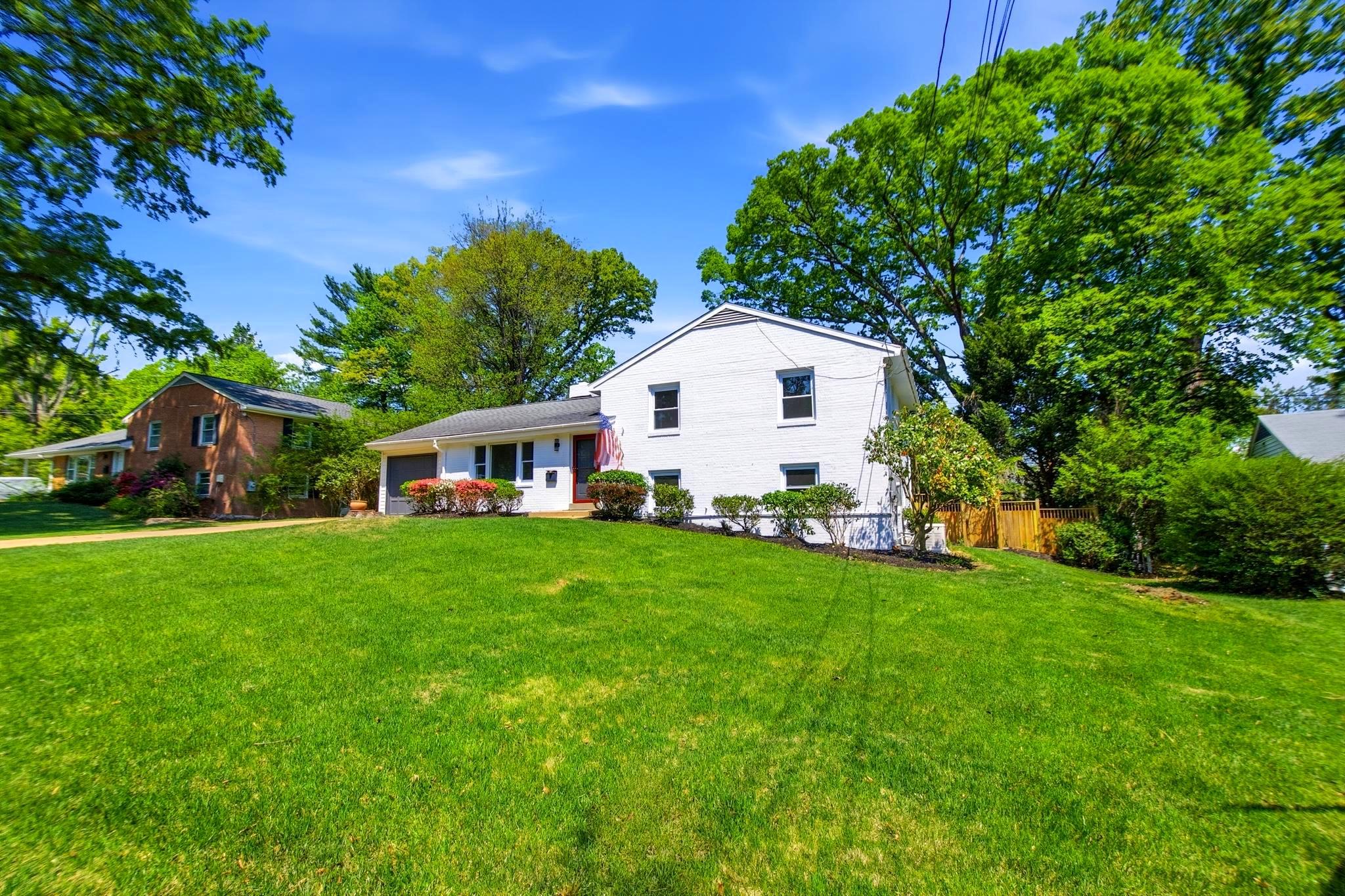 WEST SPRINGFIELD - Residential
