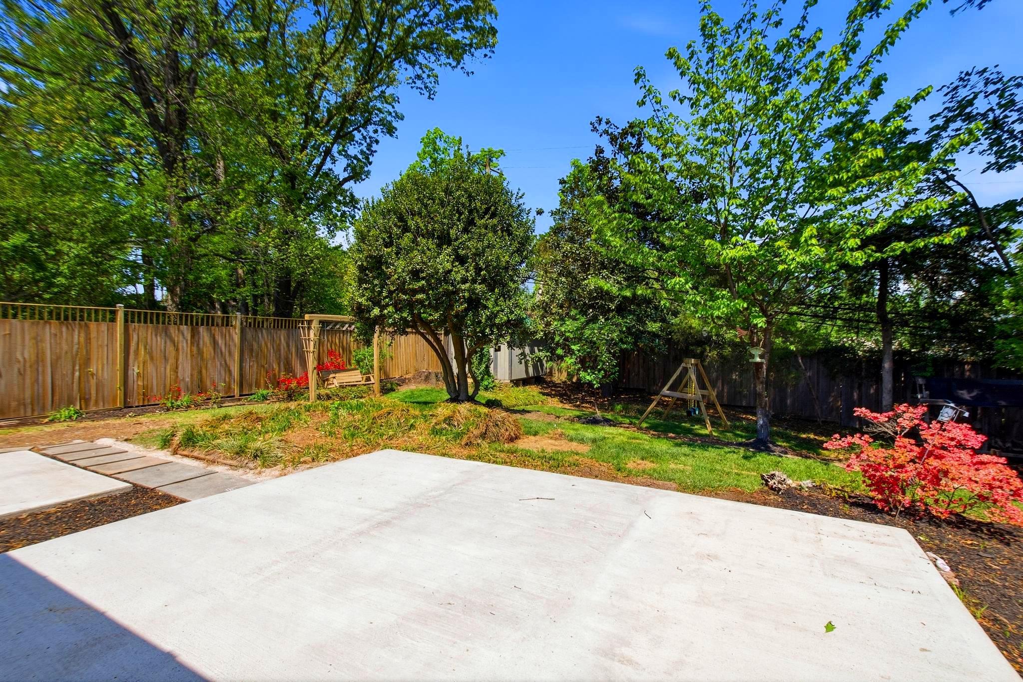 WEST SPRINGFIELD - Residential