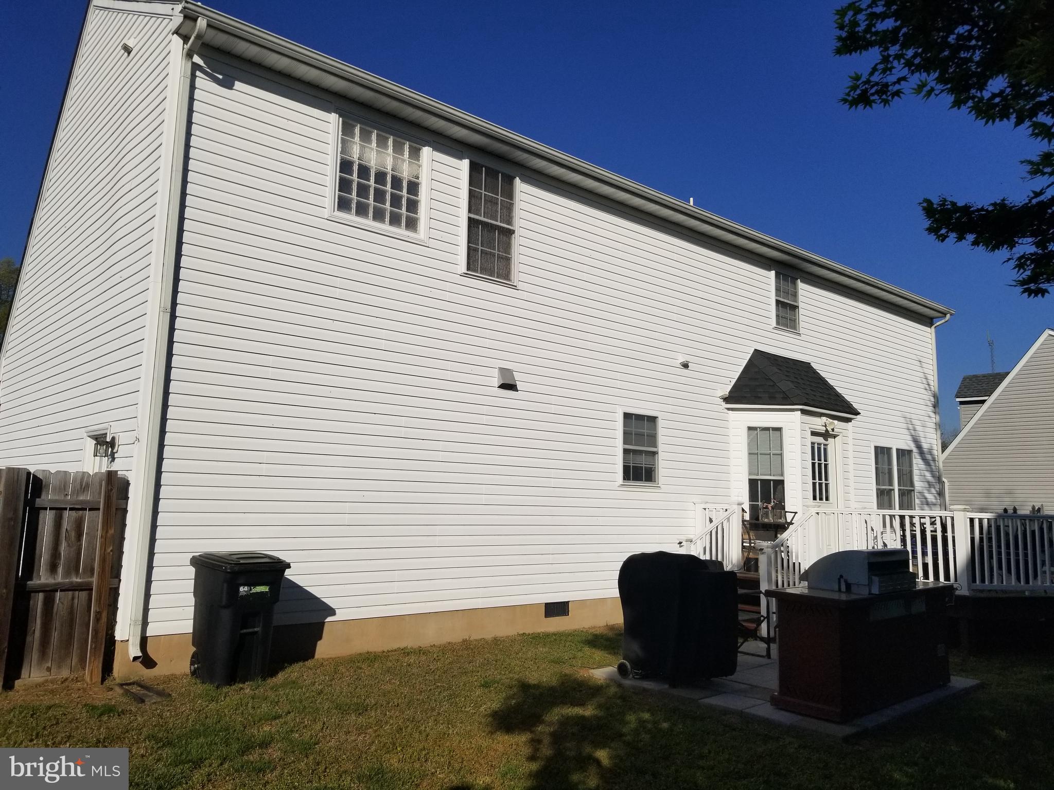 HAMILTONS CROSSING - Residential