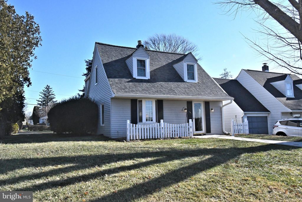 Photo of 200 Oreland Mill Road, ORELAND, PA 19075 (MLS # PAMC2164356)