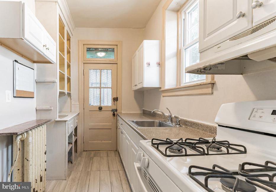SPRUCE HILL - Residential Income