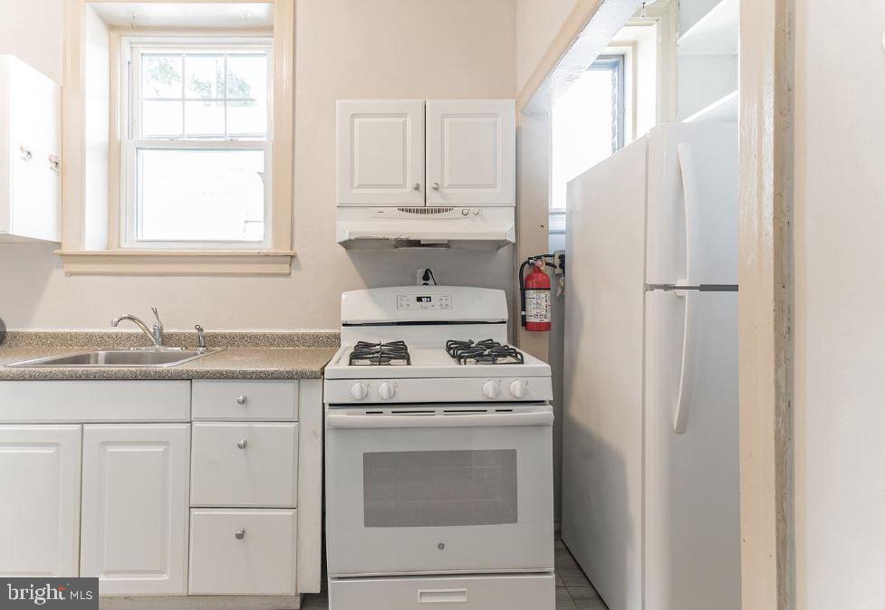SPRUCE HILL - Residential Income