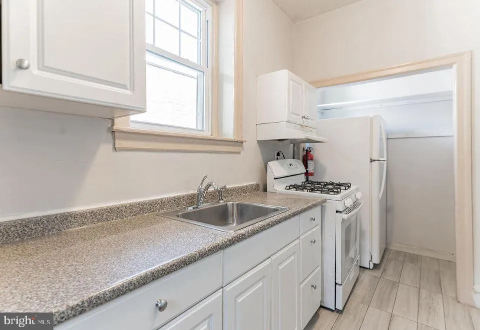 Philadelphia, Pennsylvania 19104, United States, 6 Bedrooms Bedrooms, ,Residential,Active,146236