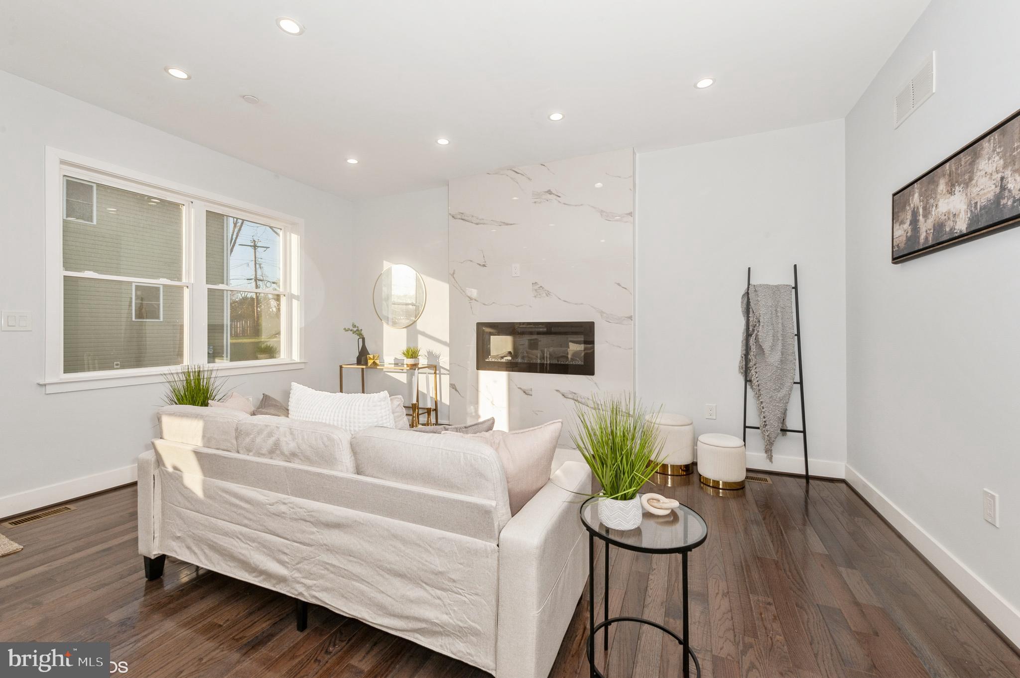 CHESWOLDE - Residential