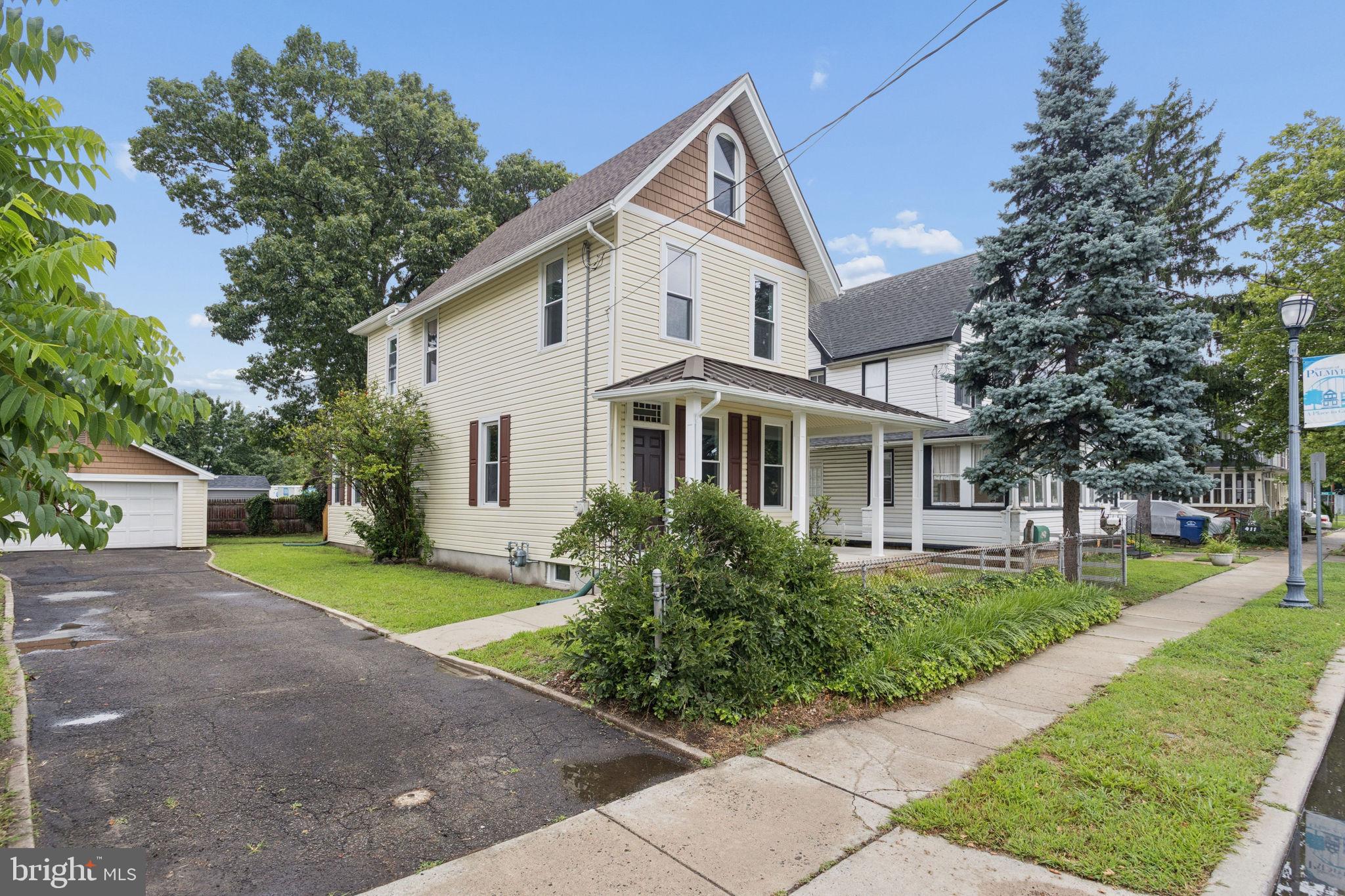423 W BROAD STREET