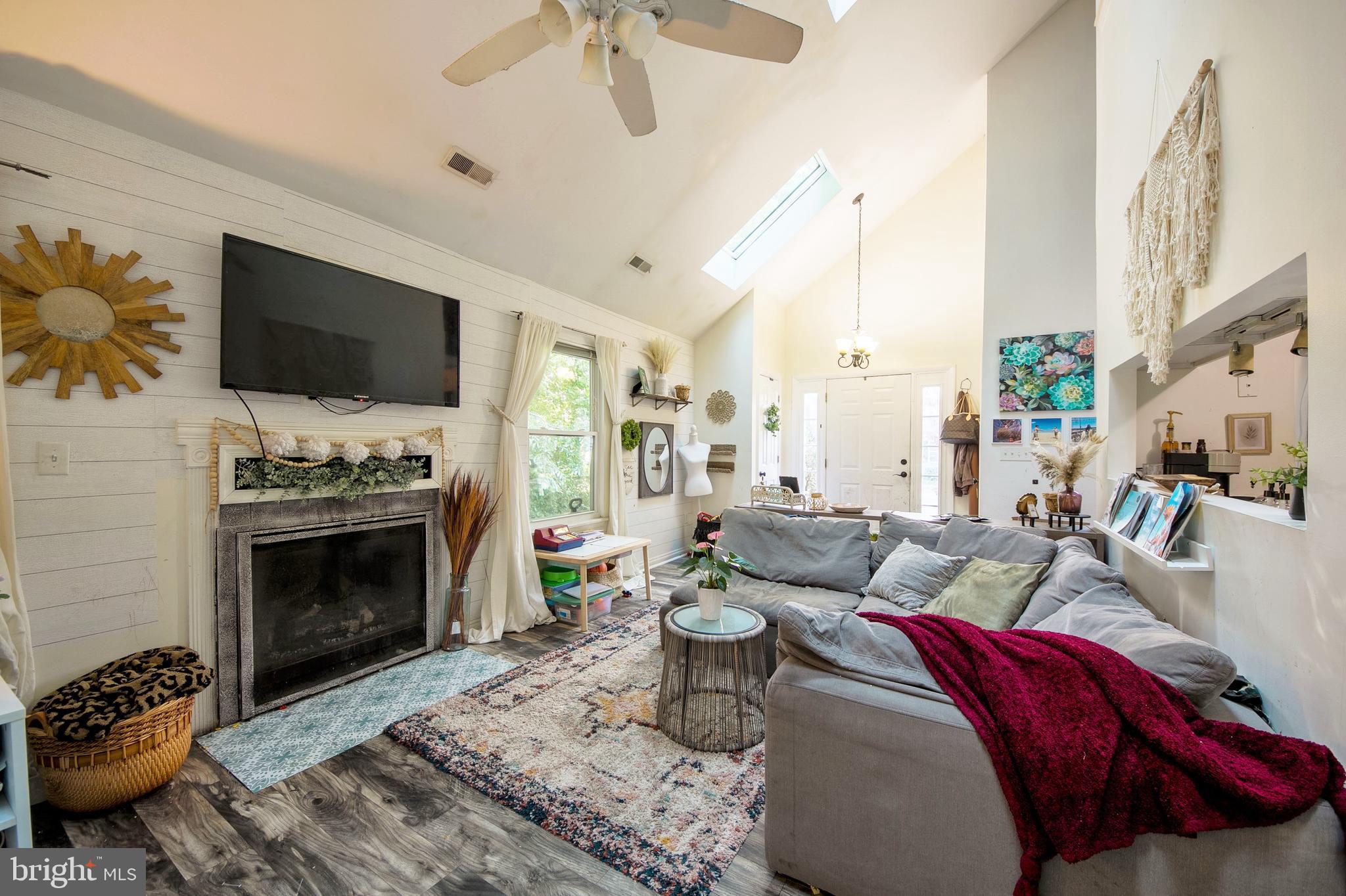 FOX RUN - Residential