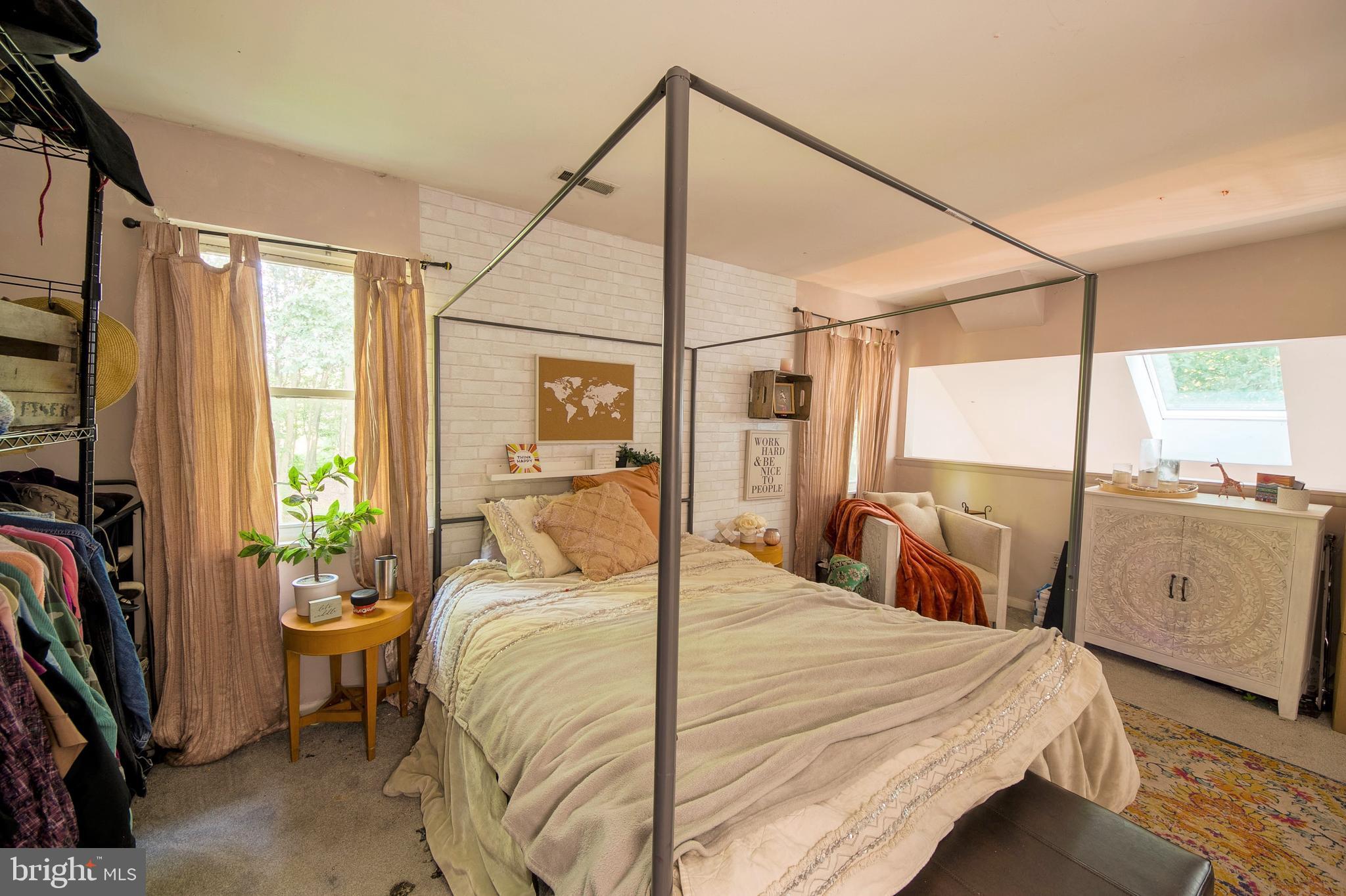 FOX RUN - Residential