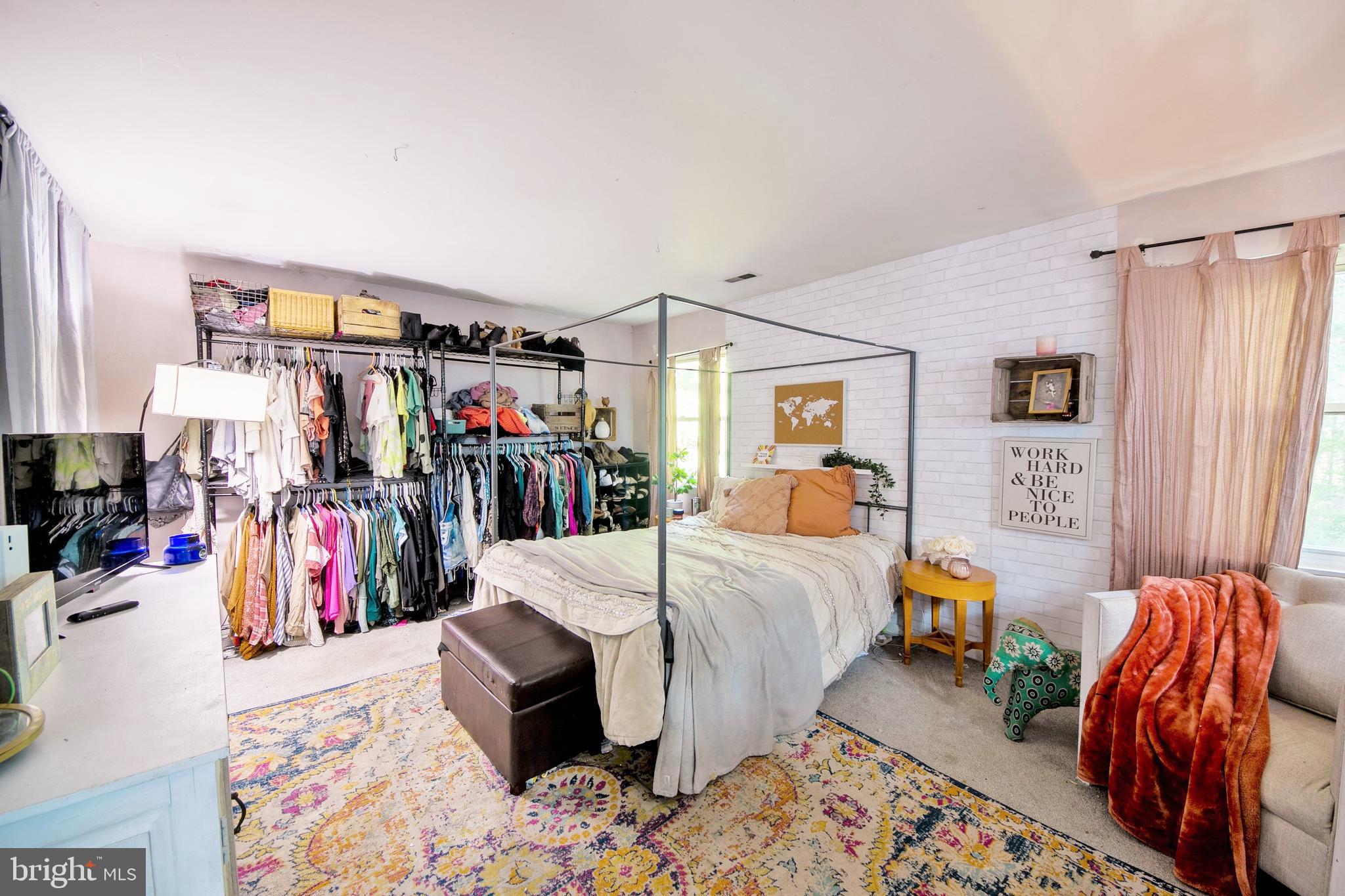 FOX RUN - Residential