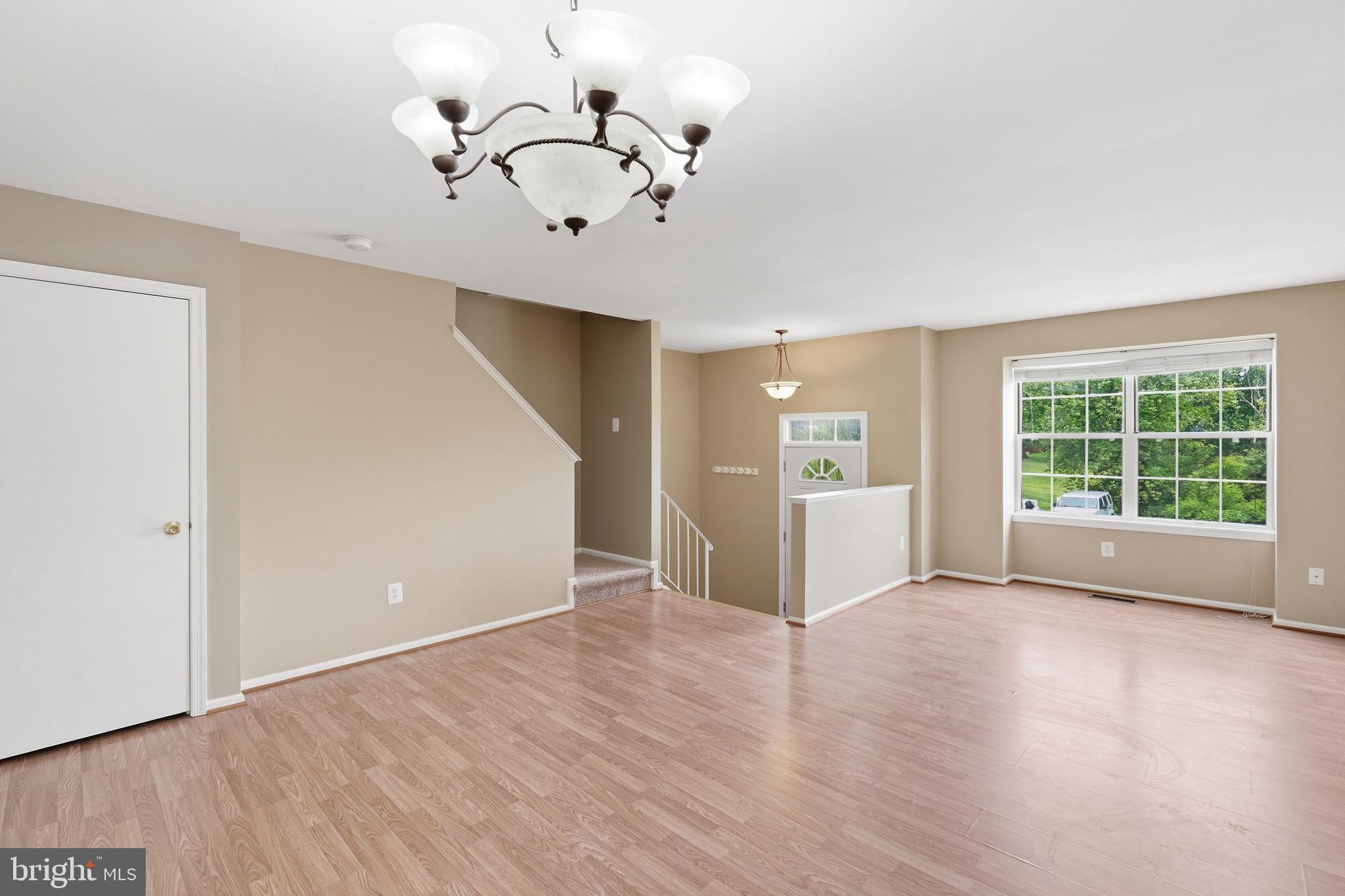 9571 TUDOR OAKS DRIVE