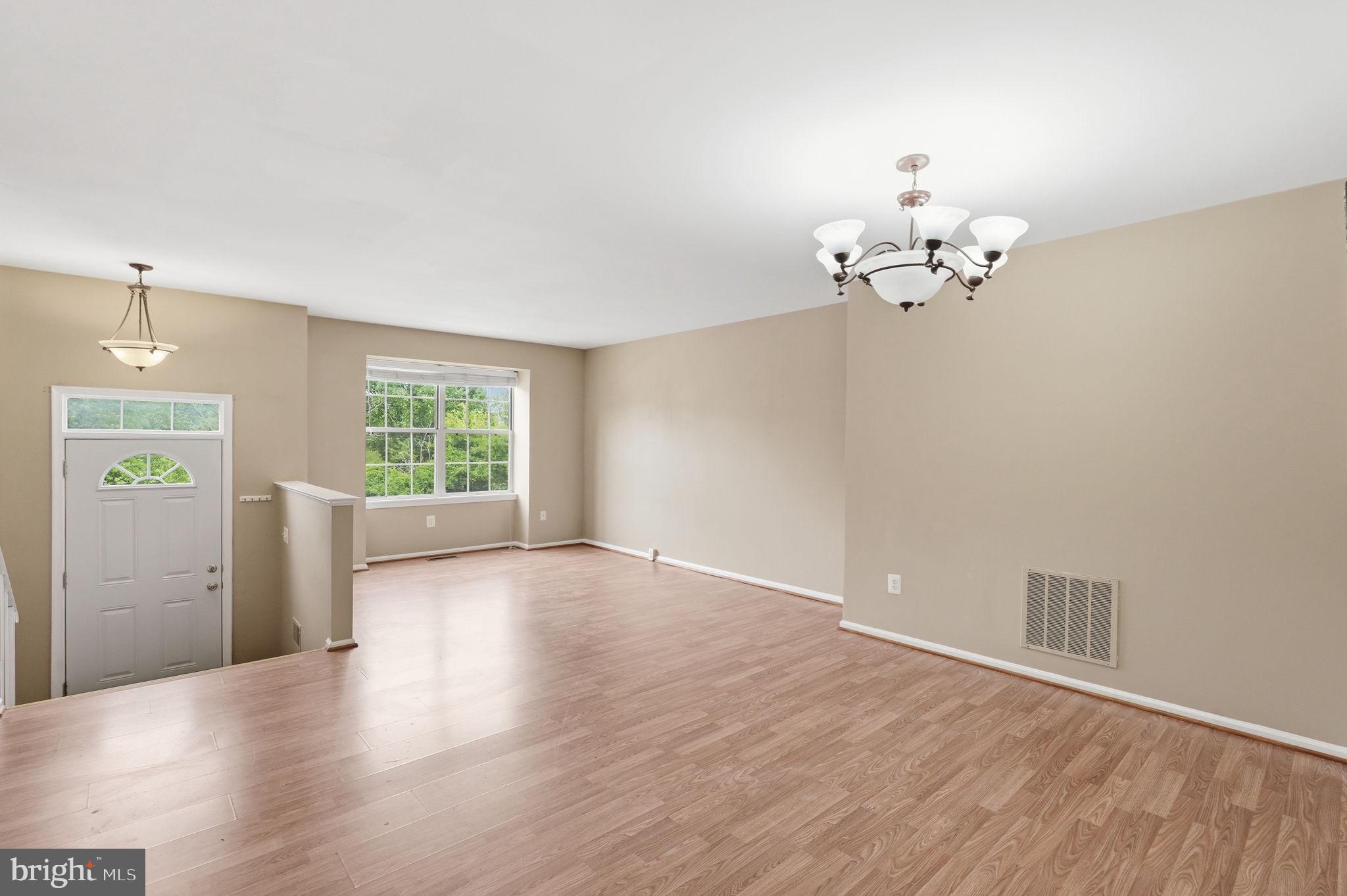 9571 TUDOR OAKS DRIVE