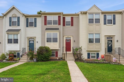 Townhouse For Rent - 9571 Tudor Oaks Drive<br/> Manassas City County, MANASSAS, VA 20110
