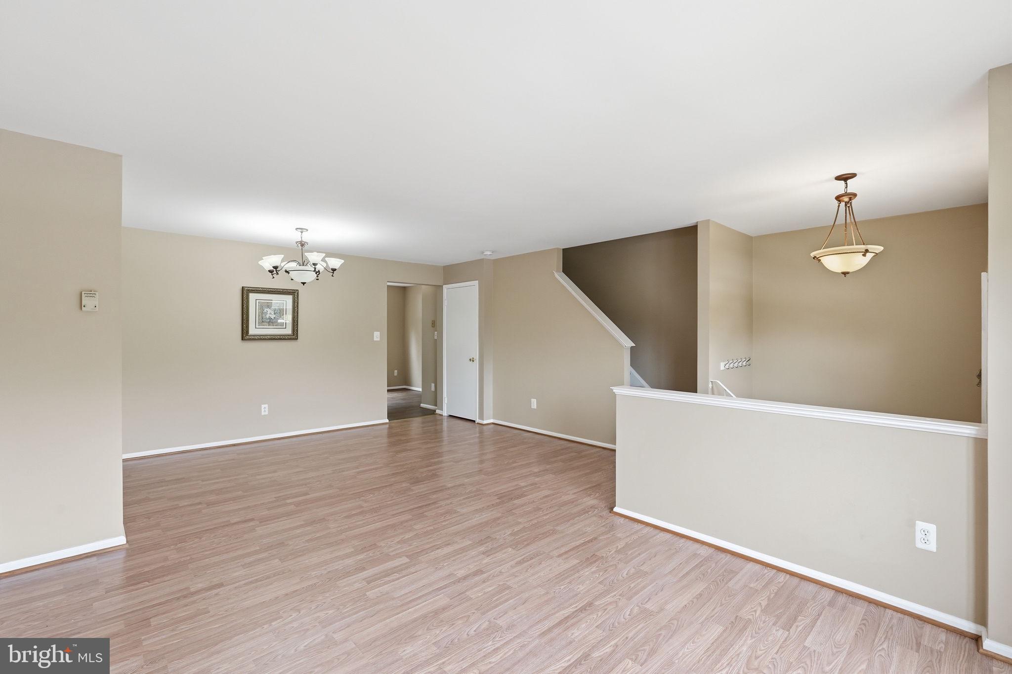 9571 TUDOR OAKS DRIVE