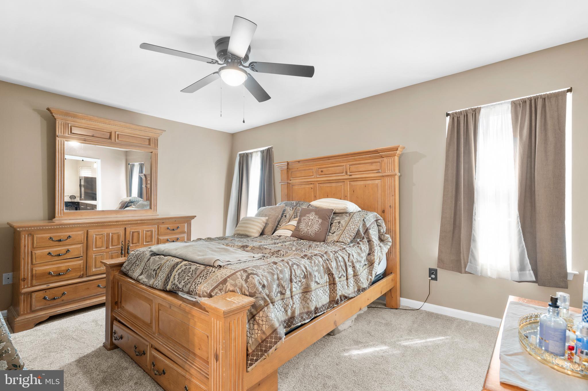 FAIRVIEW - Residential