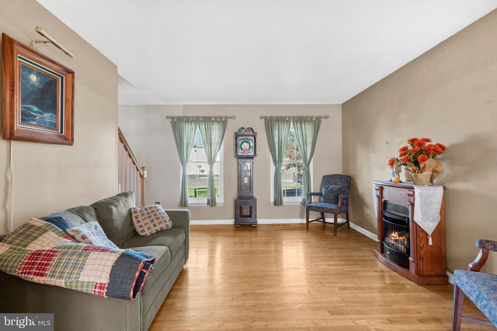 FAIRVIEW - Residential