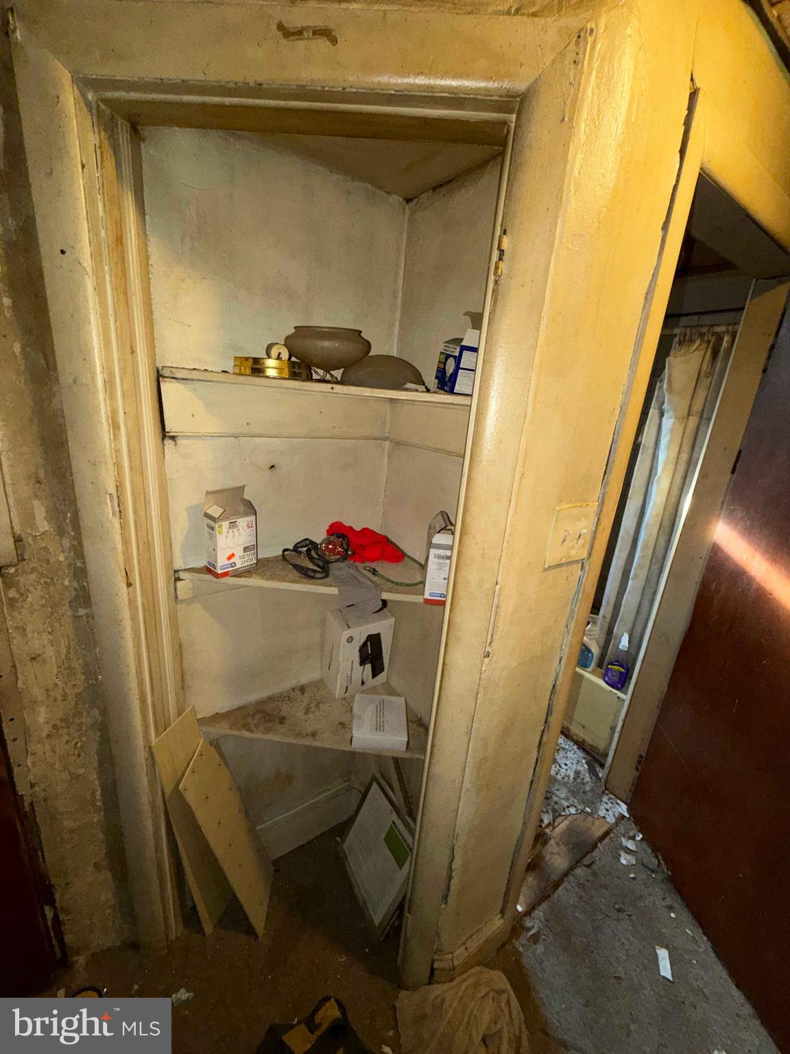 HARROWGATE - Residential