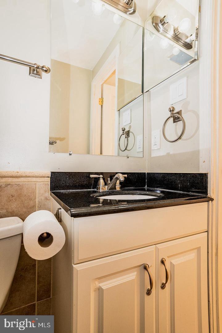 FOREST WALK - Residential Lease