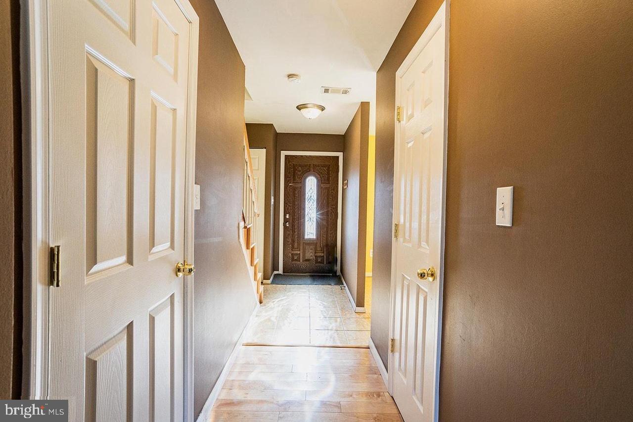 FOREST WALK - Residential Lease