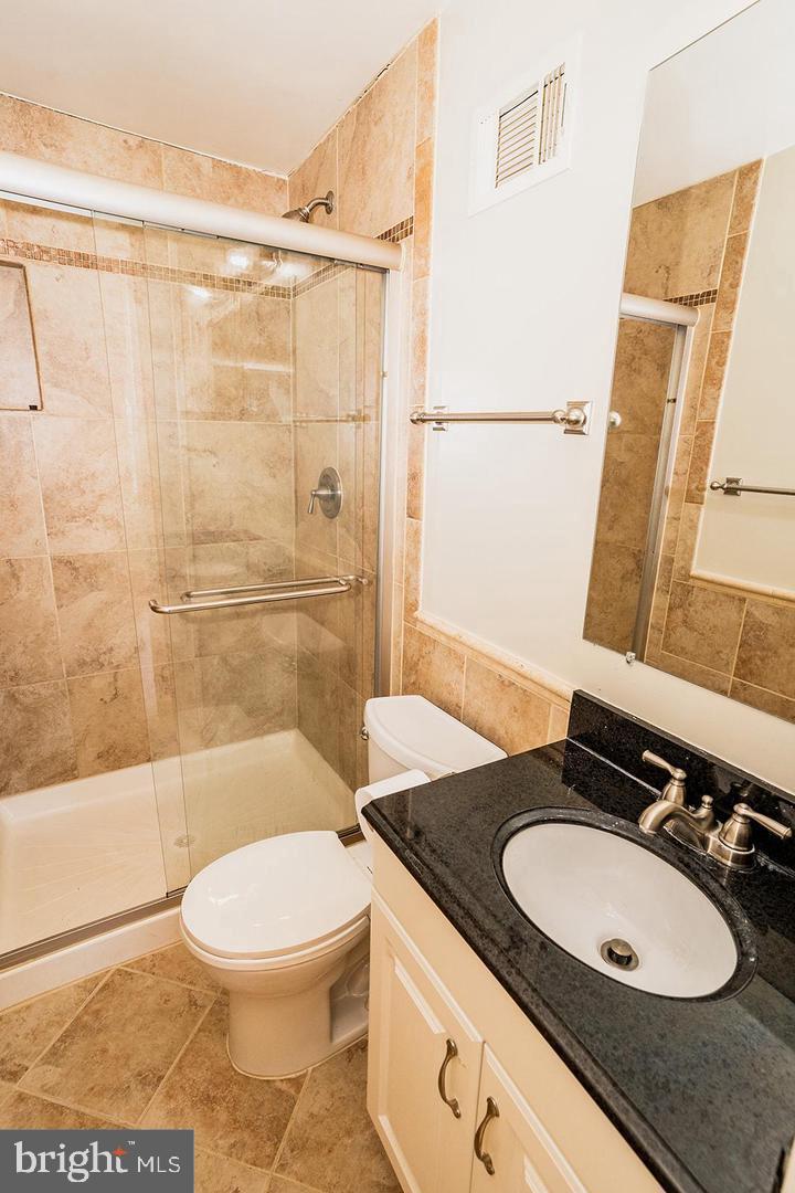 FOREST WALK - Residential Lease