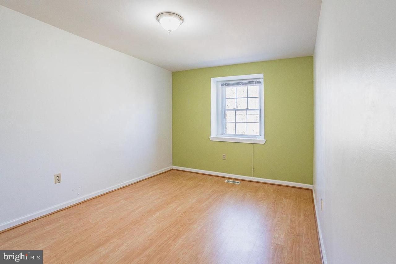 FOREST WALK - Residential Lease