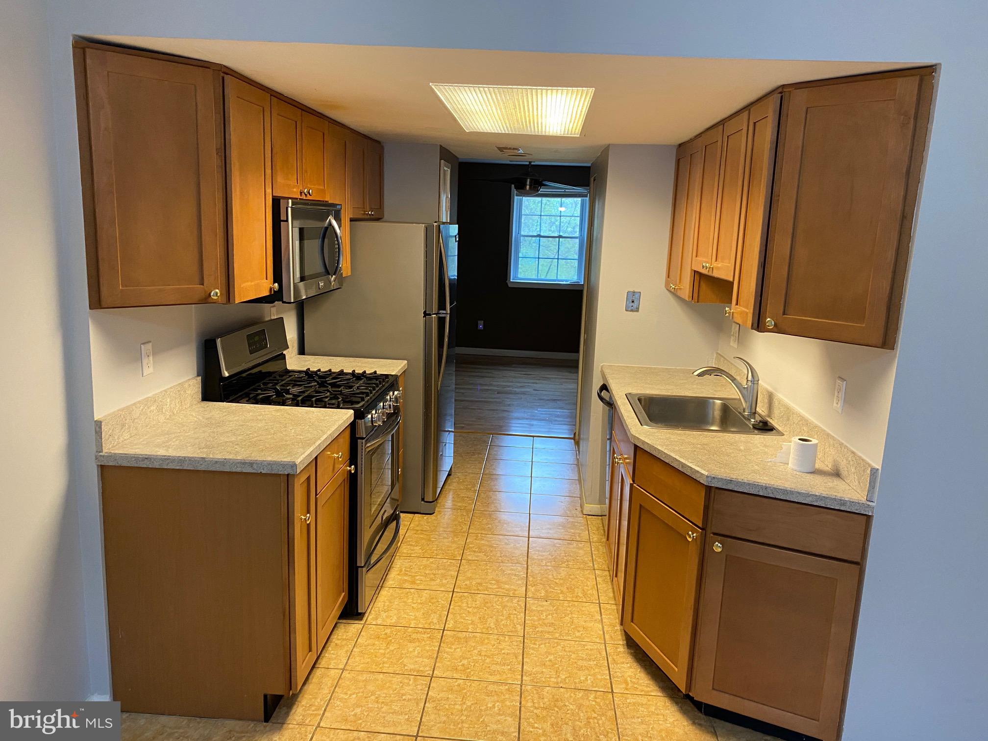 FOREST WALK - Residential Lease