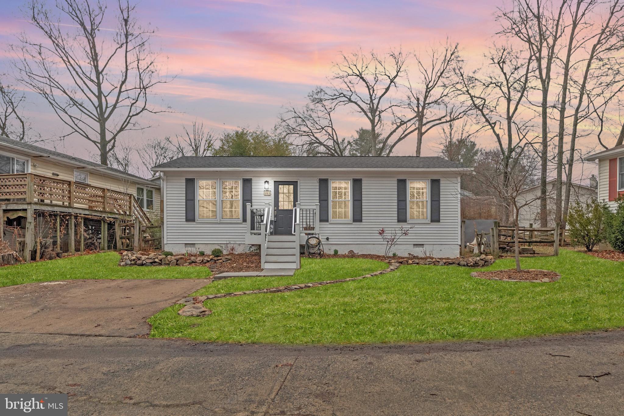 SILVER OAKS - Residential