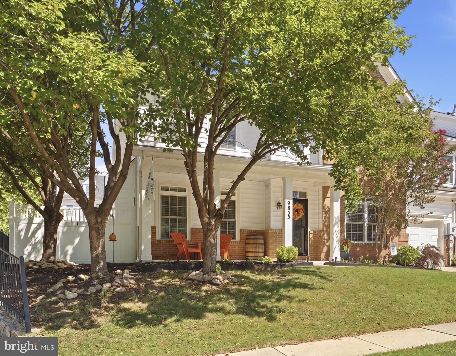 9855 EARLS FERRY CIRCLE