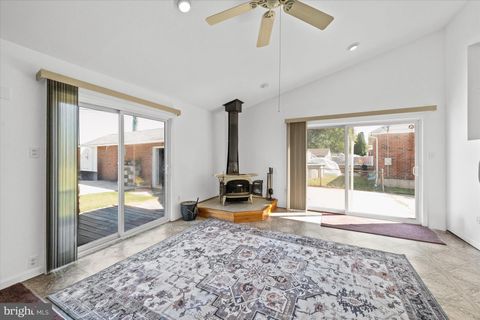 Photo of 25 Monticello Boulevard, NEW CASTLE, DE 19720 (MLS # DENC2089204)