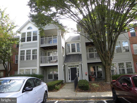 Condo For Sale - 25905 Ridge Manor Drive #8000-J<br/> Montgomery County, DAMASCUS, MD 20872