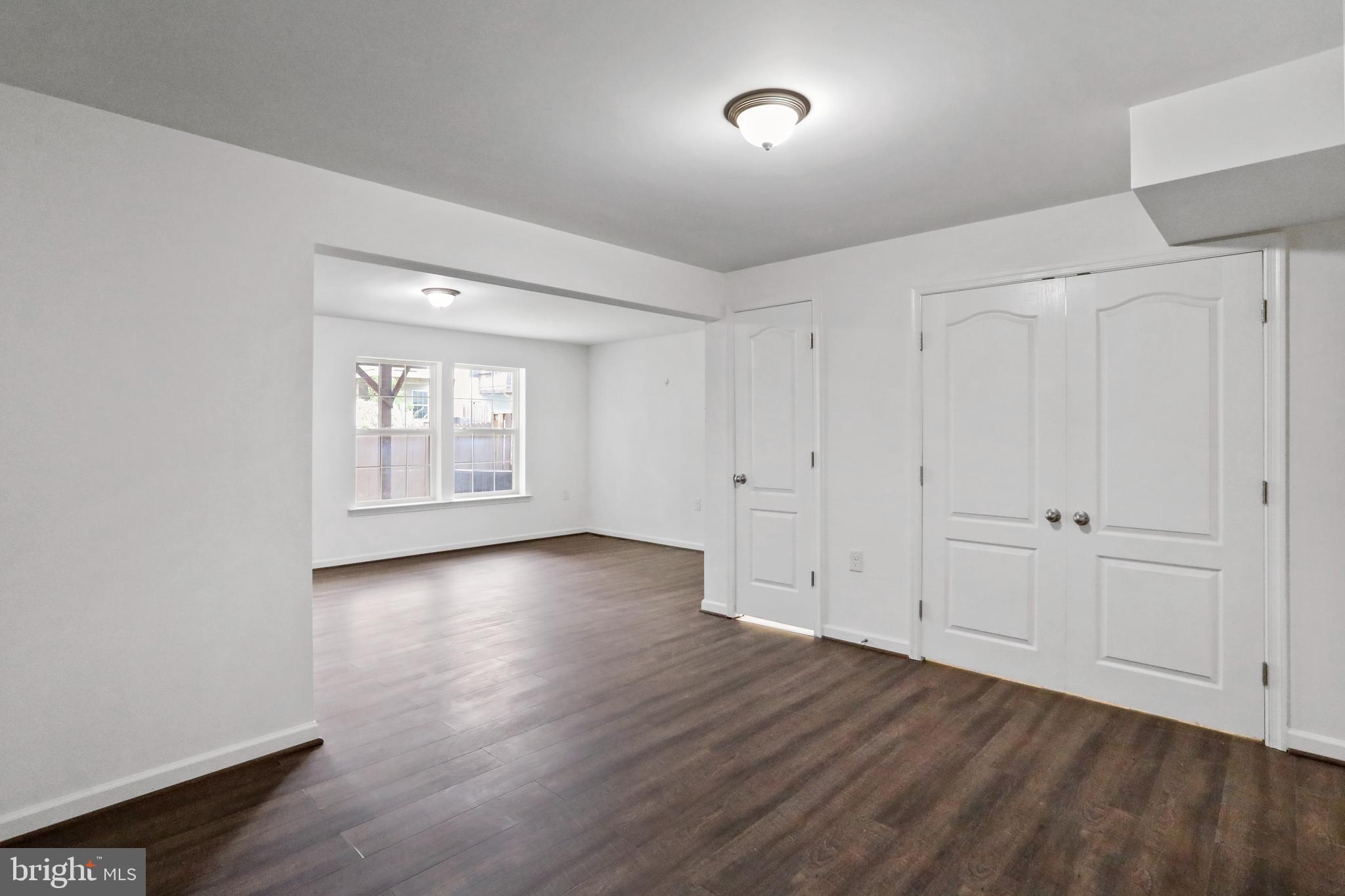 STONEBROOK VILLAGE - Residential Lease